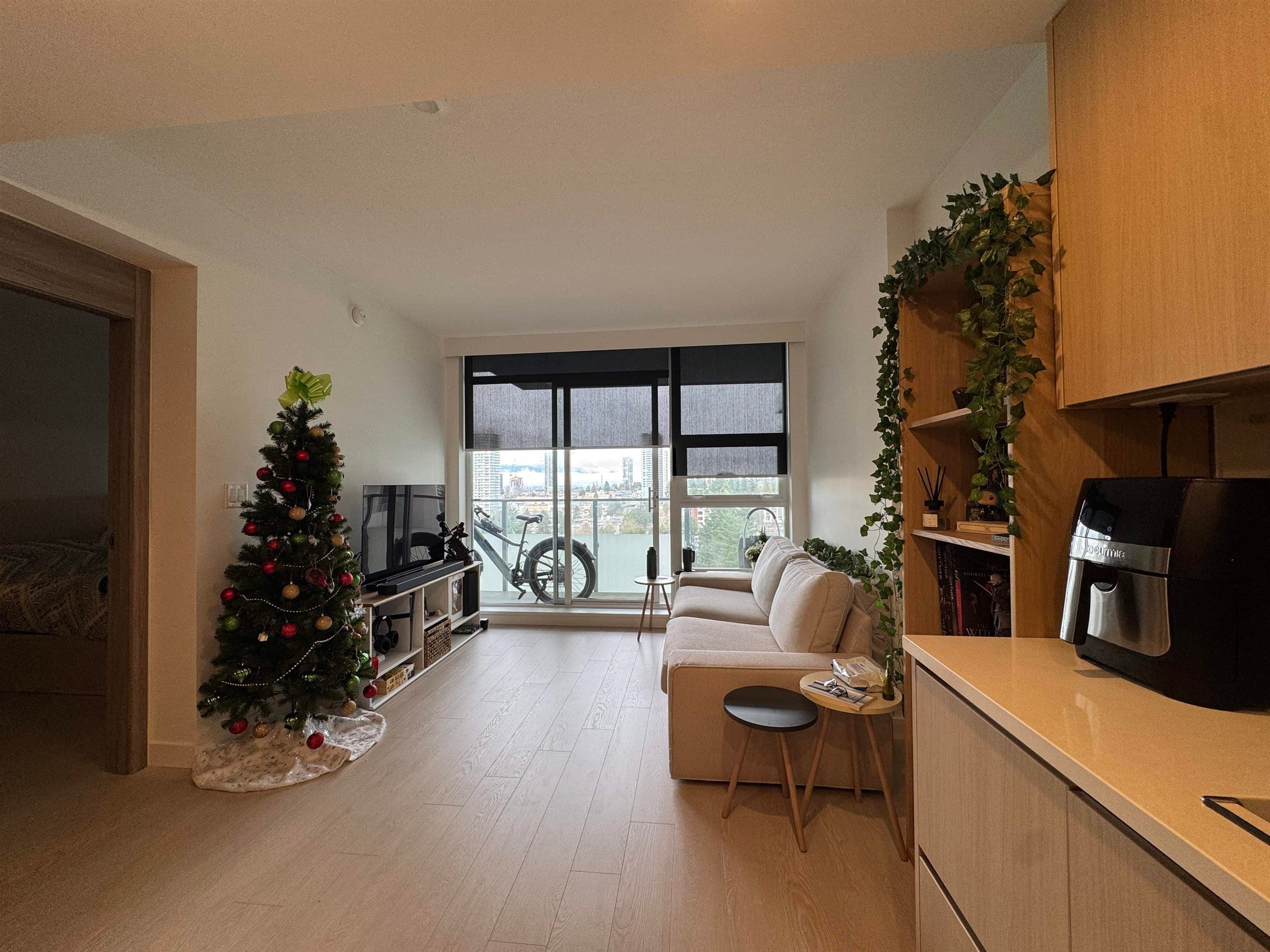 1410 - 13768 100 Avenue, Surrey, V3T 0V2 — photo 4
