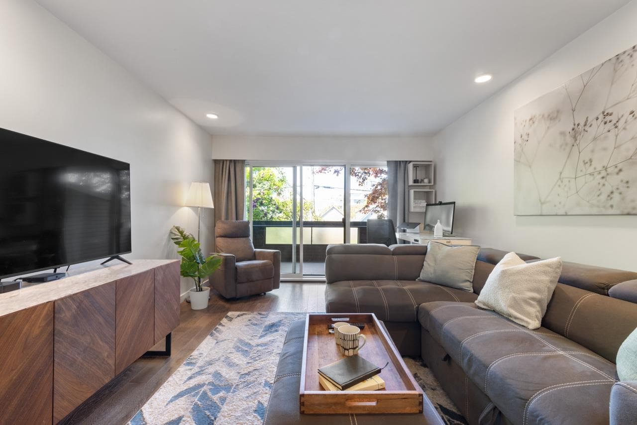 205 - 1827 W 3rd Avenue, Vancouver, V6J 1K9 — photo 3