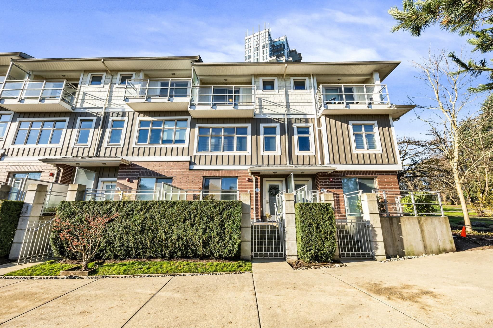 TH21 - 271 Francis Way, New Westminster
