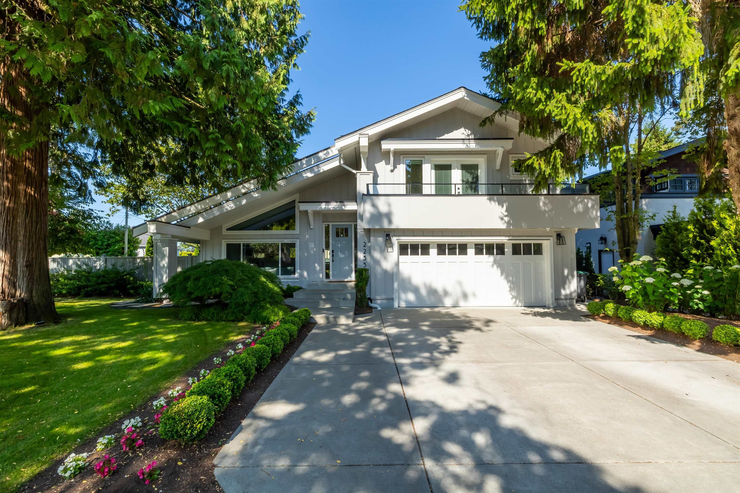 2235 Harbourgreene Drive, Surrey — sold