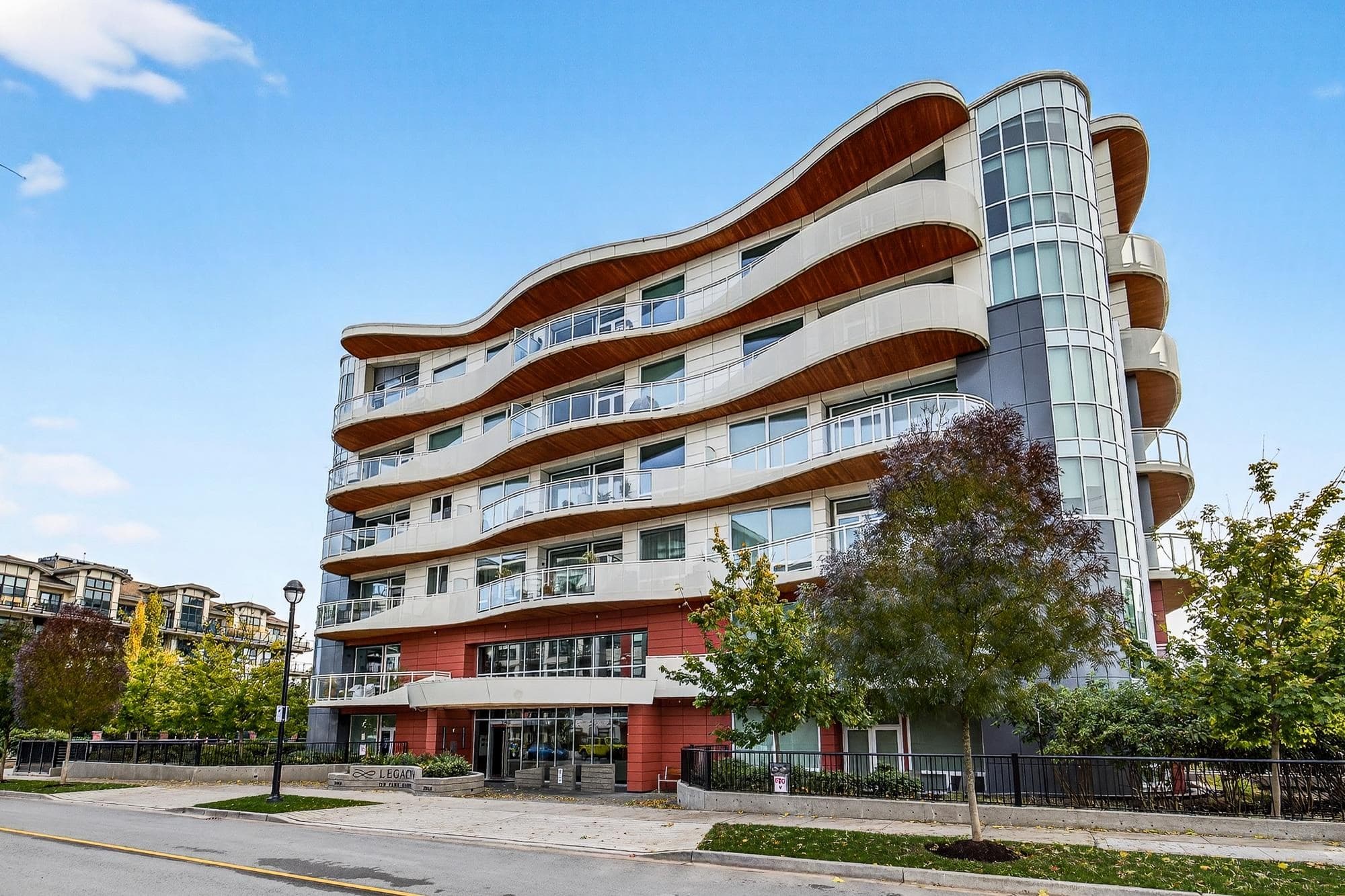 410 - 20416 Park Avenue, Langley, V3A 0N2 — photo 1