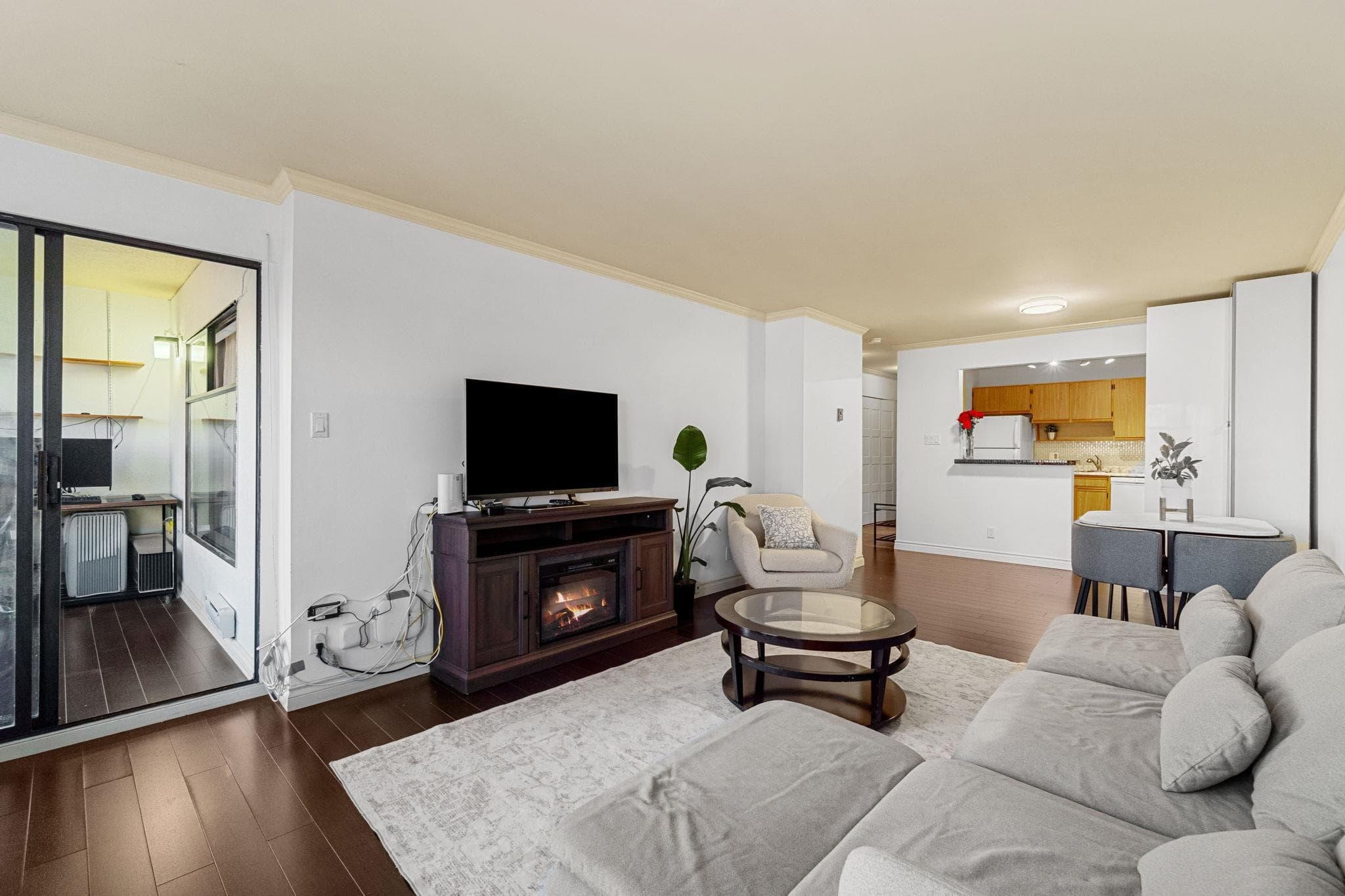 904 - 615 Belmont Street, New Westminster, V3M 6A1 — photo 3