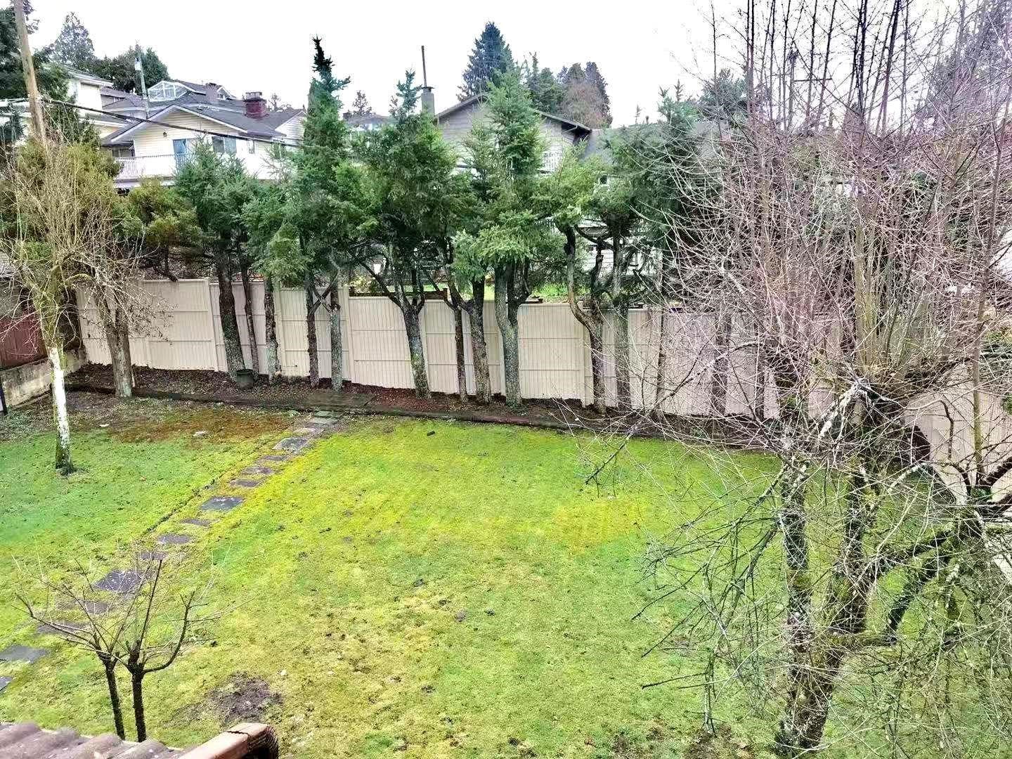 7204 Ridge Drive, Burnaby, V5B 1B5 — photo 3