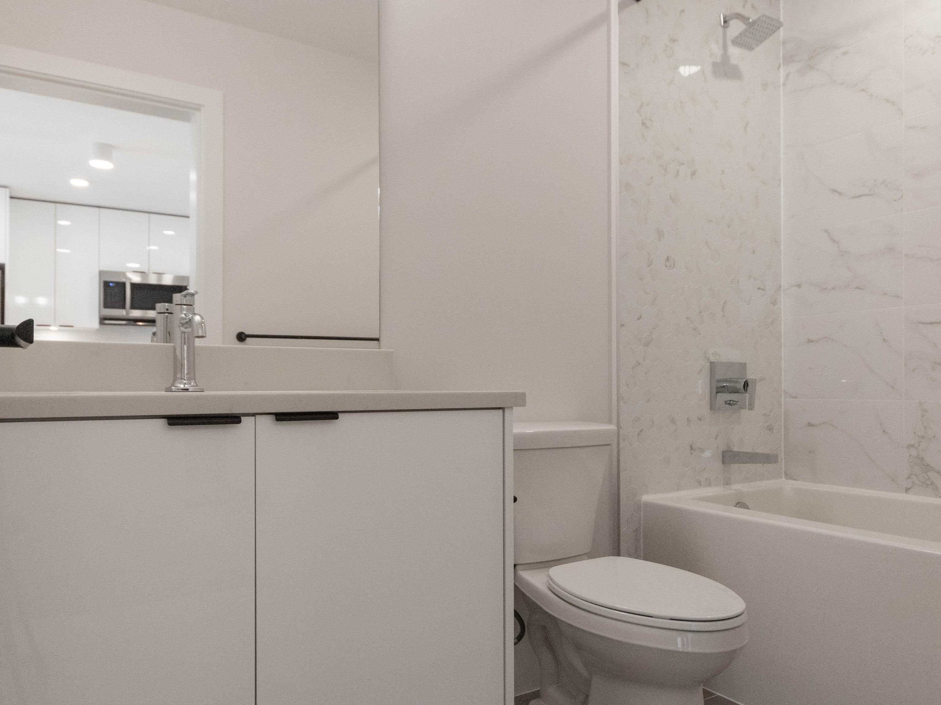 417 - 13458 95 Avenue, Surrey, V3V 0H1 — photo 5