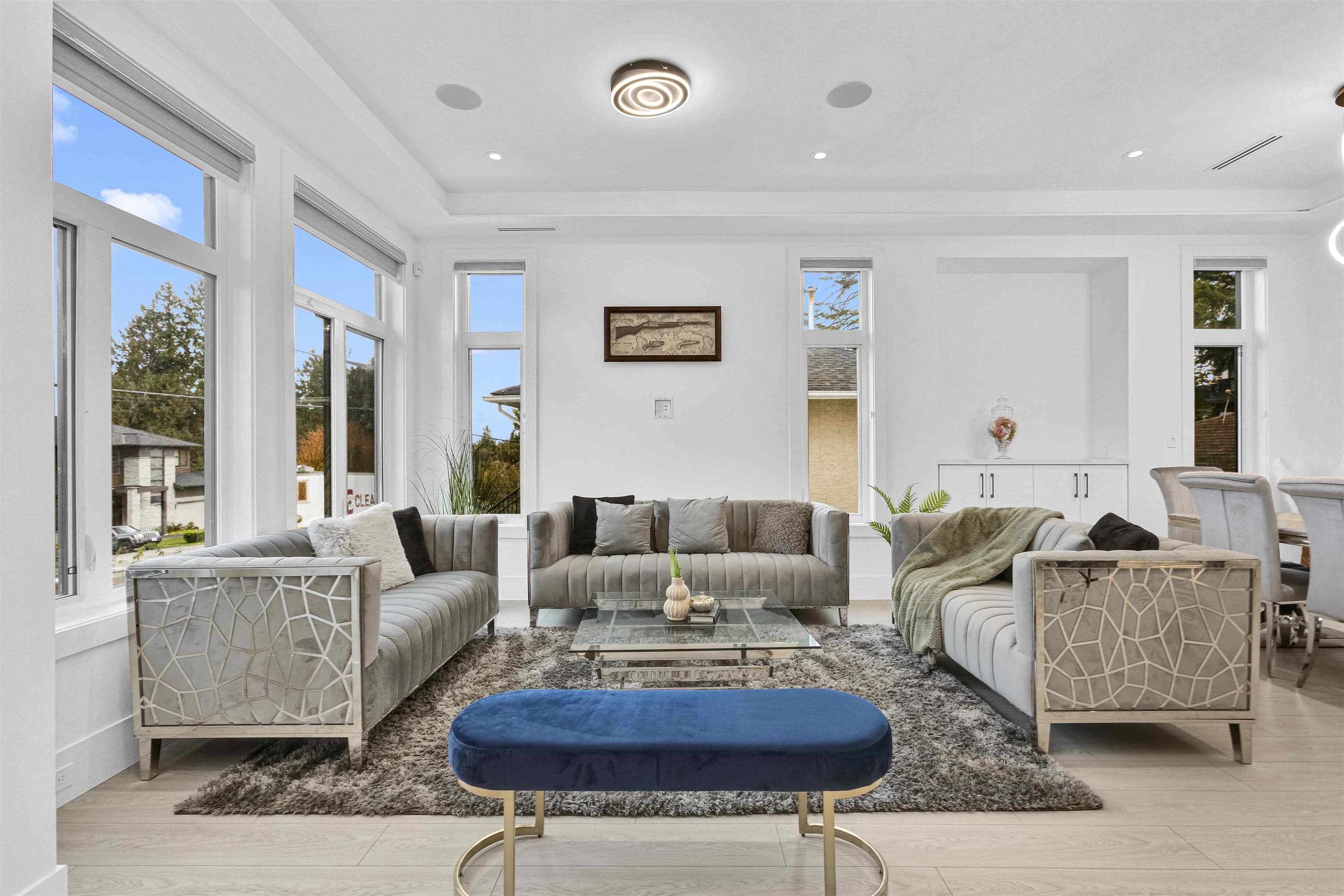 14714 111a Avenue, Surrey, V3R 2E1 — photo 5