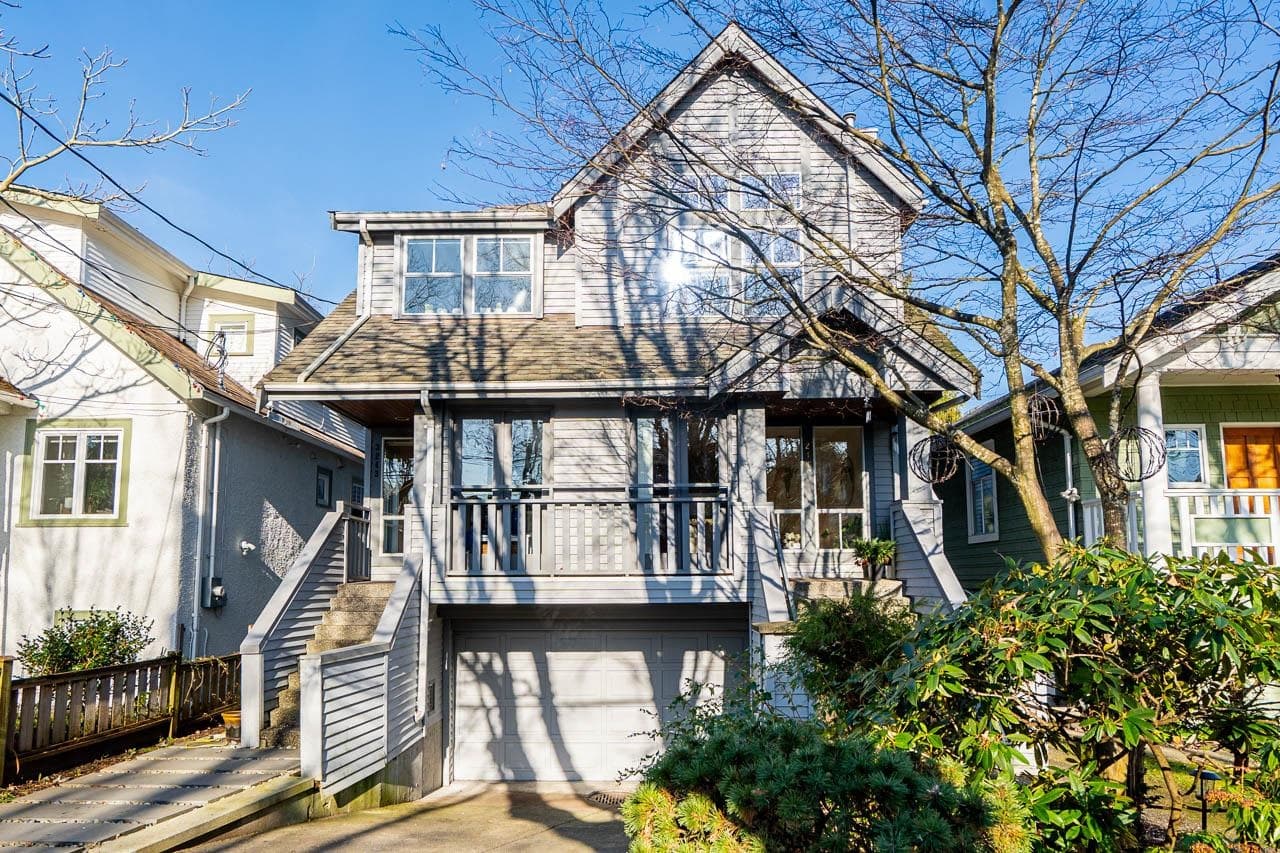 3241 W 6th Avenue, Vancouver, V6K 1X7 — photo 1