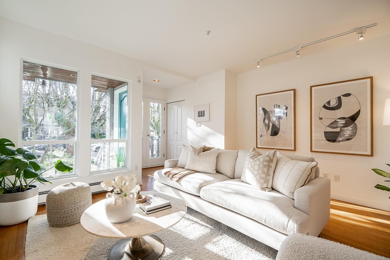 3241 W 6th Avenue, Vancouver, V6K 1X7 — photo 5