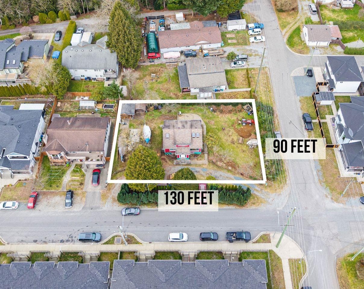 32789 4 Avenue, Mission, V2V 1R5 — photo 1