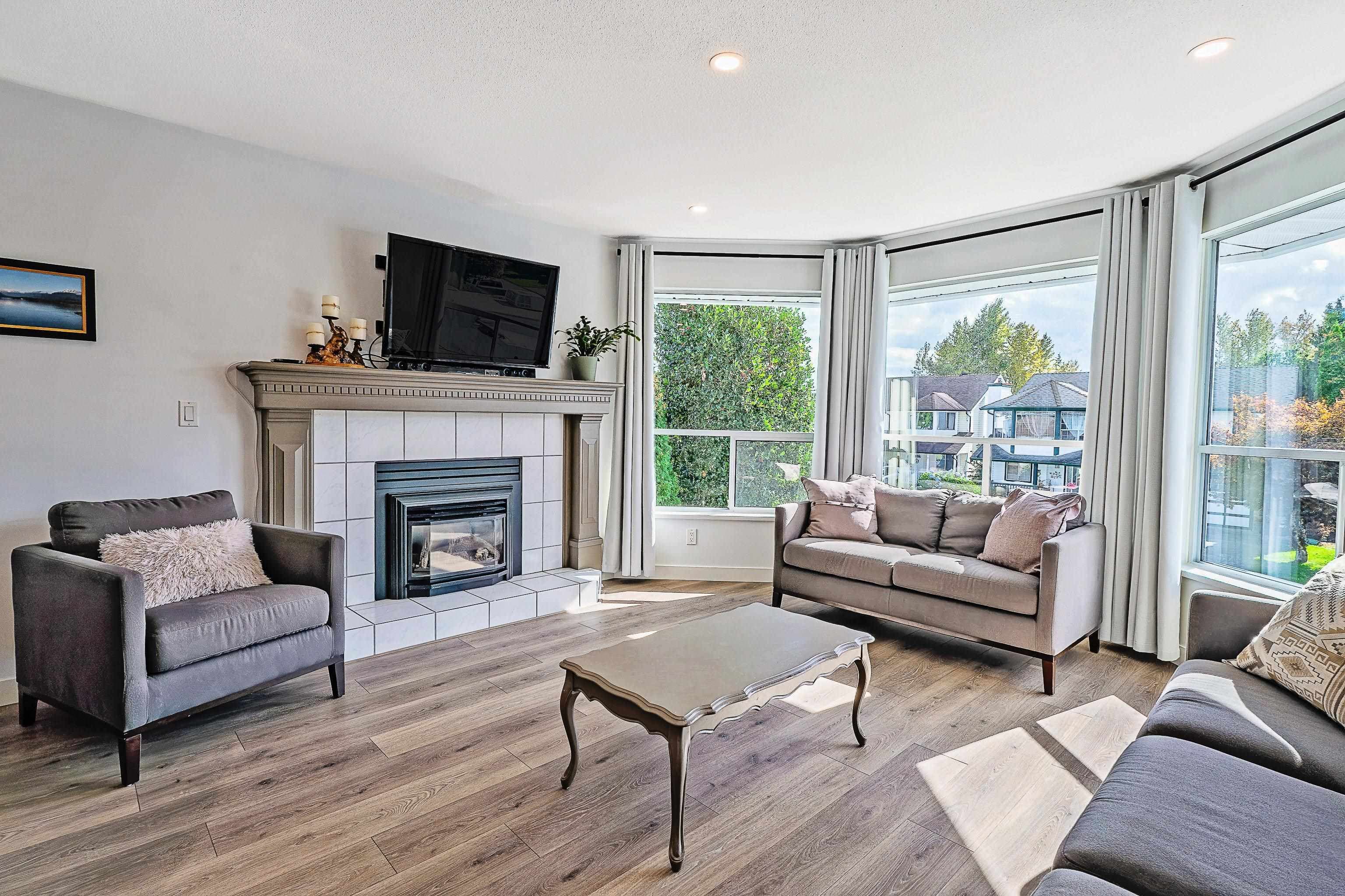 23239 116a Avenue, Maple Ridge, V2X 2K5 — photo 4