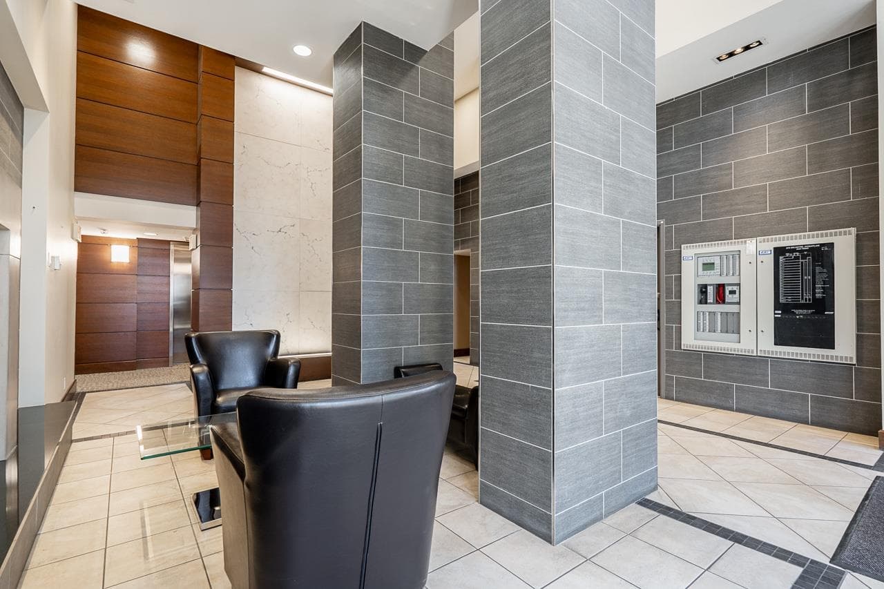 102 - 575 Delestre Avenue, Coquitlam, V3K 0A6 — photo 5