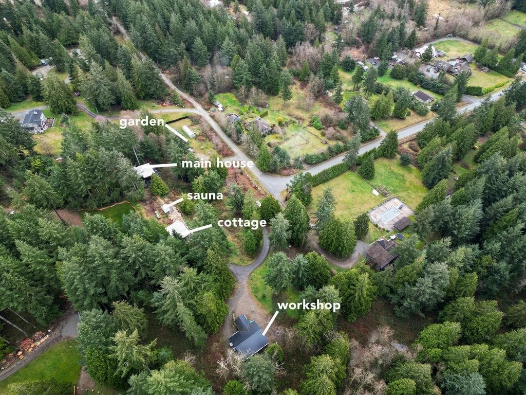 1572 Mountain Road, Gibsons, V0N 1V2 — photo 5