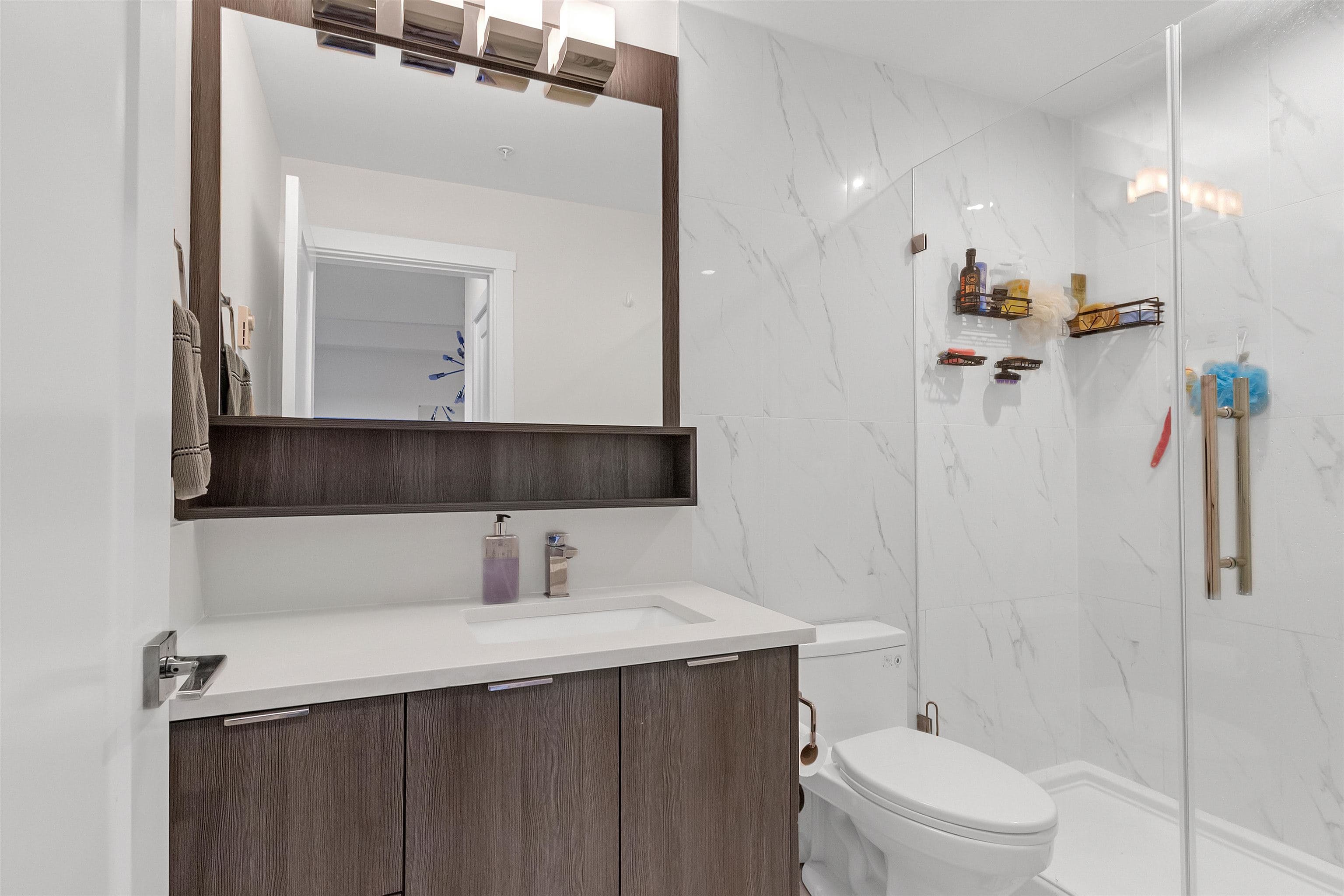 405 - 14438 72 Avenue, Surrey, V3S 0B6 — photo 2
