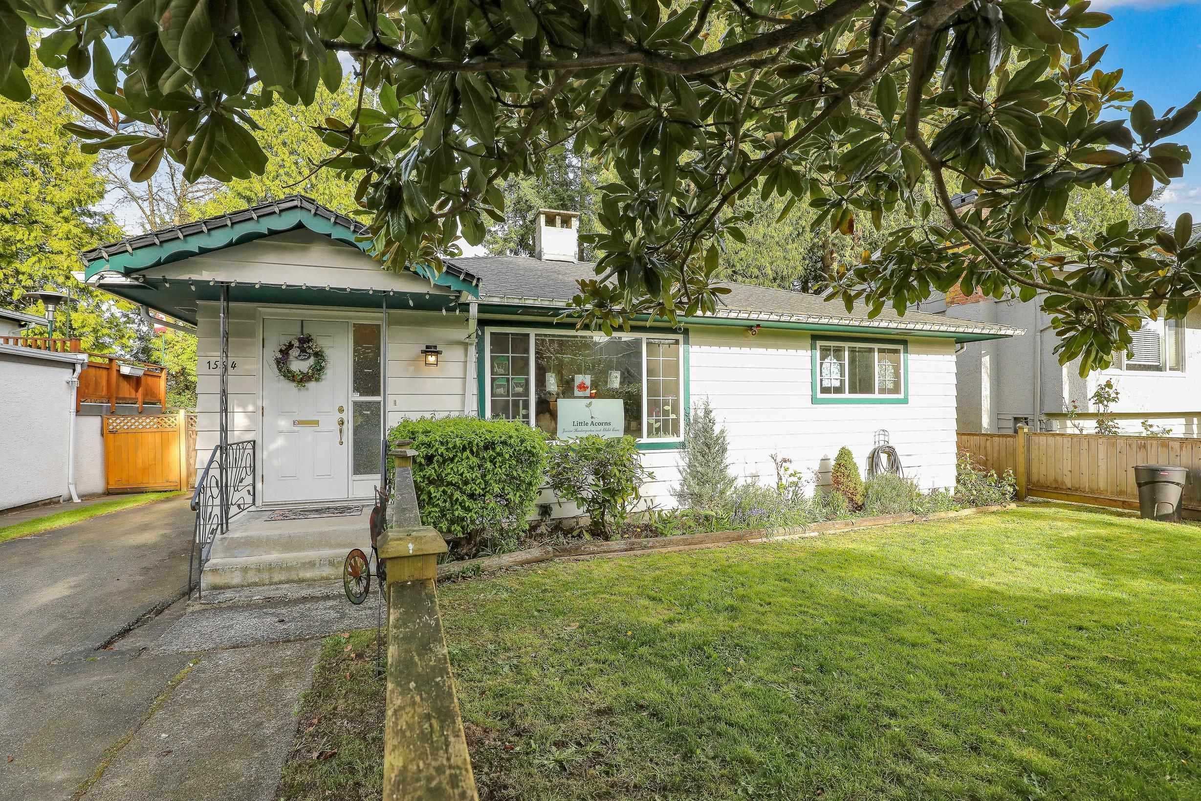 1554 Stevens Street, White Rock, V4B 4Y5 — photo 1