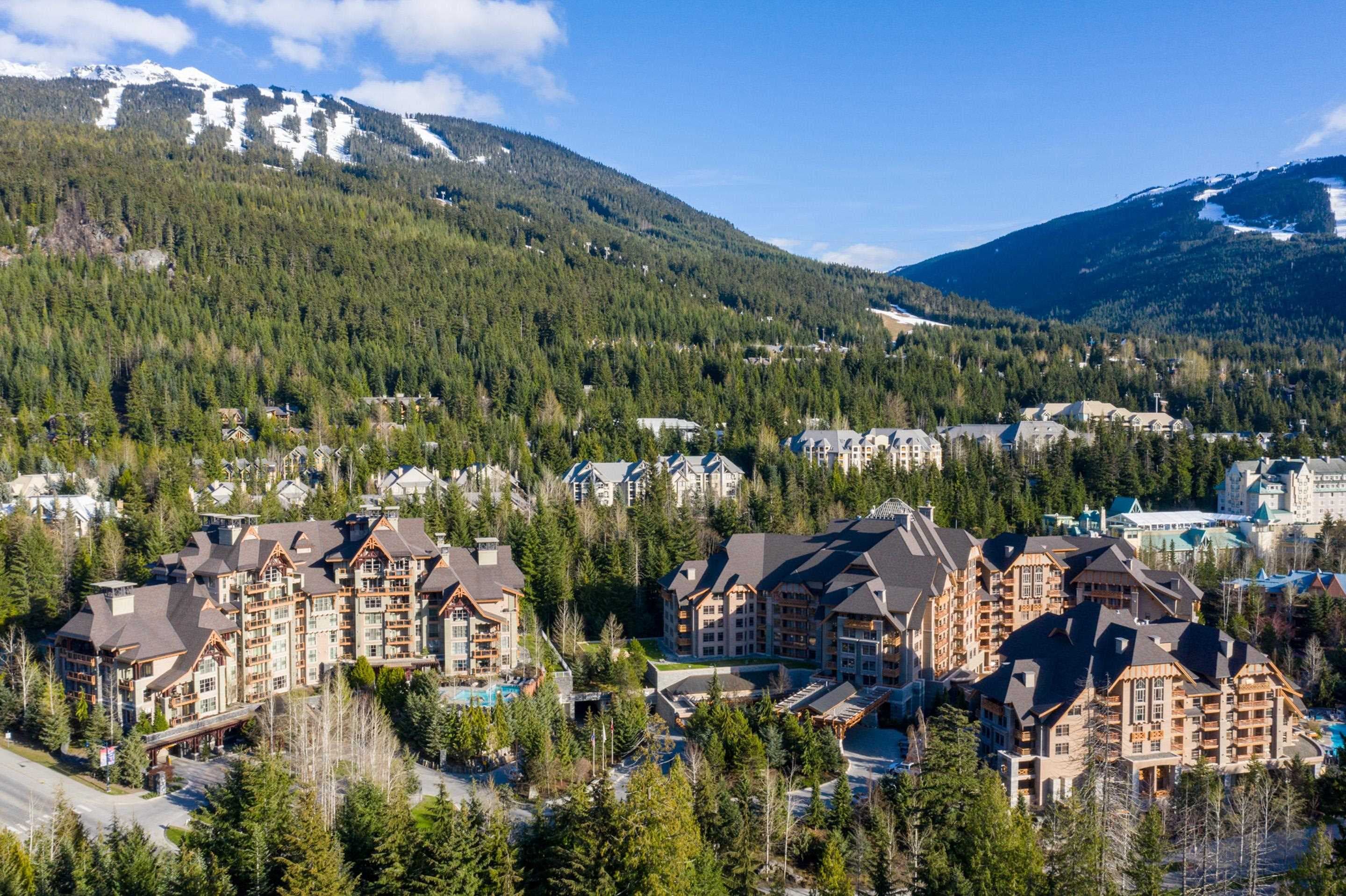 52 - 4617 Blackcomb Way, Whistler, V8E 0Y4 — photo 2