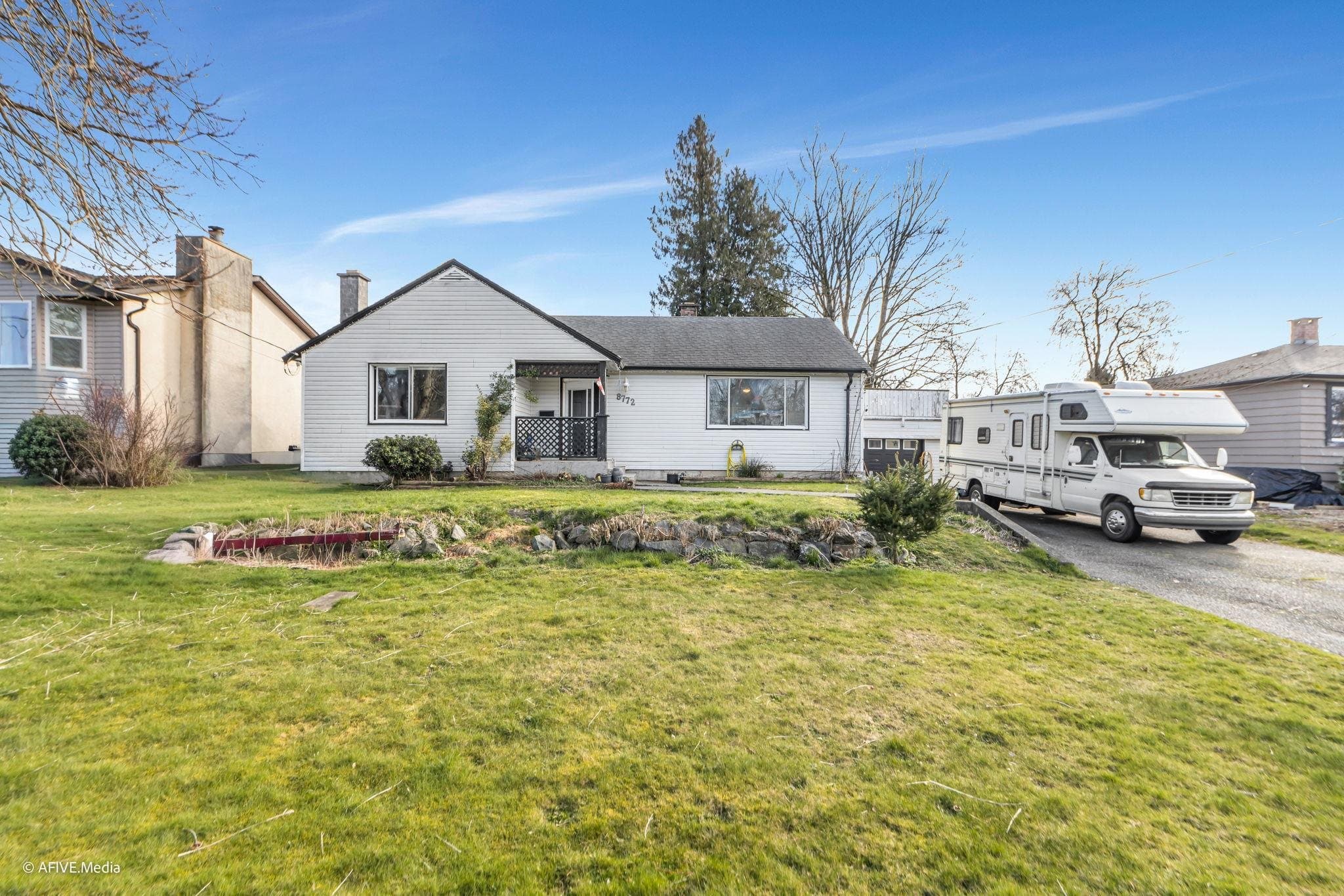 8772 Bellevue Drive, Chilliwack, V2P 3W7 — photo 3