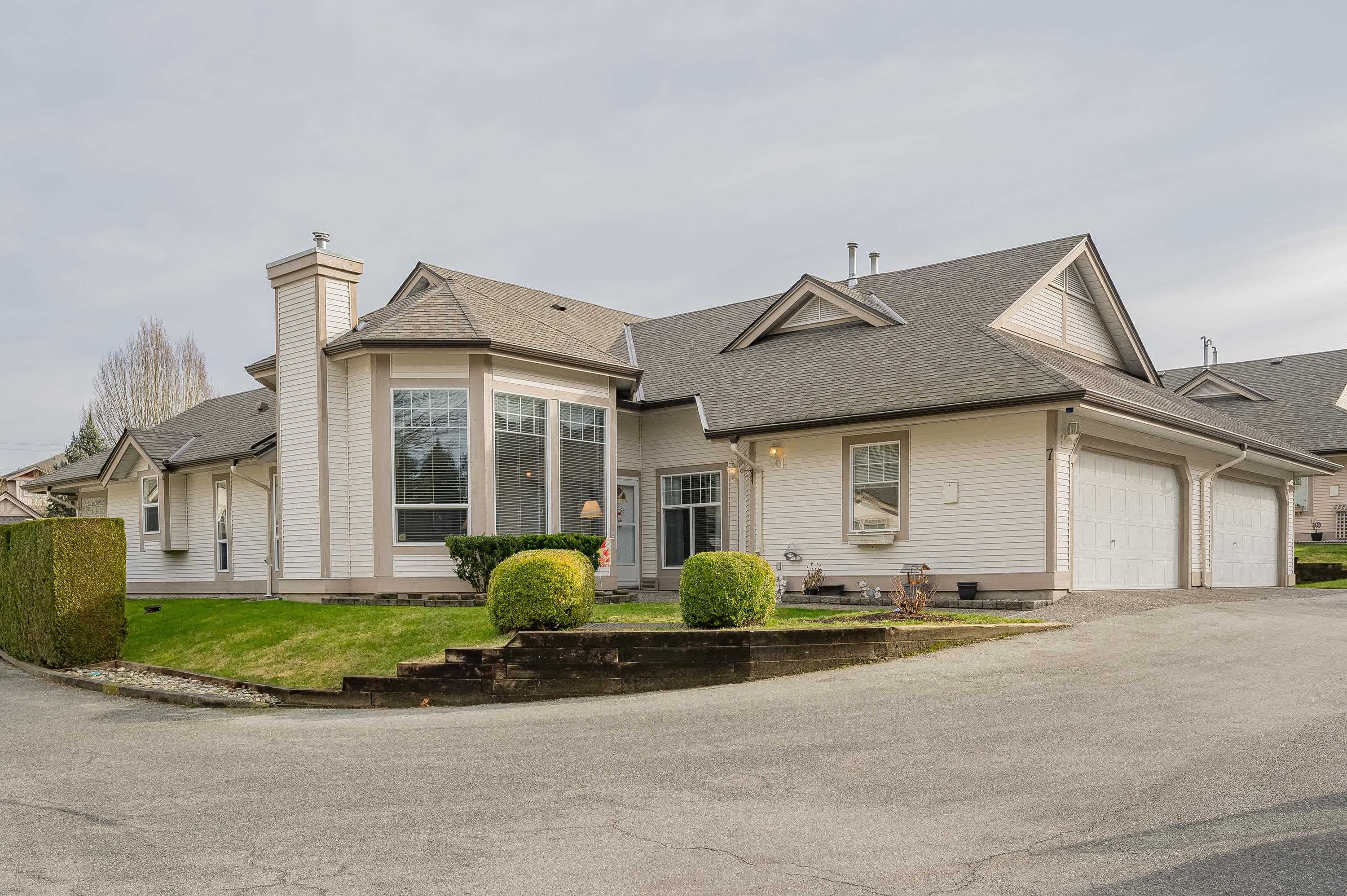 7 - 9025 216 Street, Langley, V1M 2X6 — photo 1