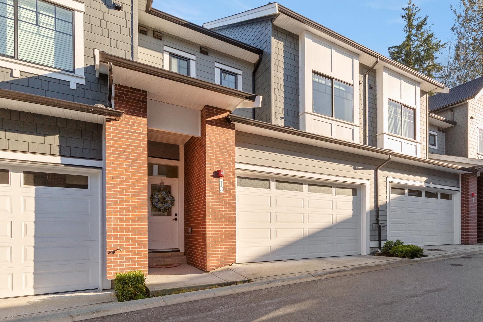 10 - 7640 197 Street, Langley, V2Y 3W2 — photo 1