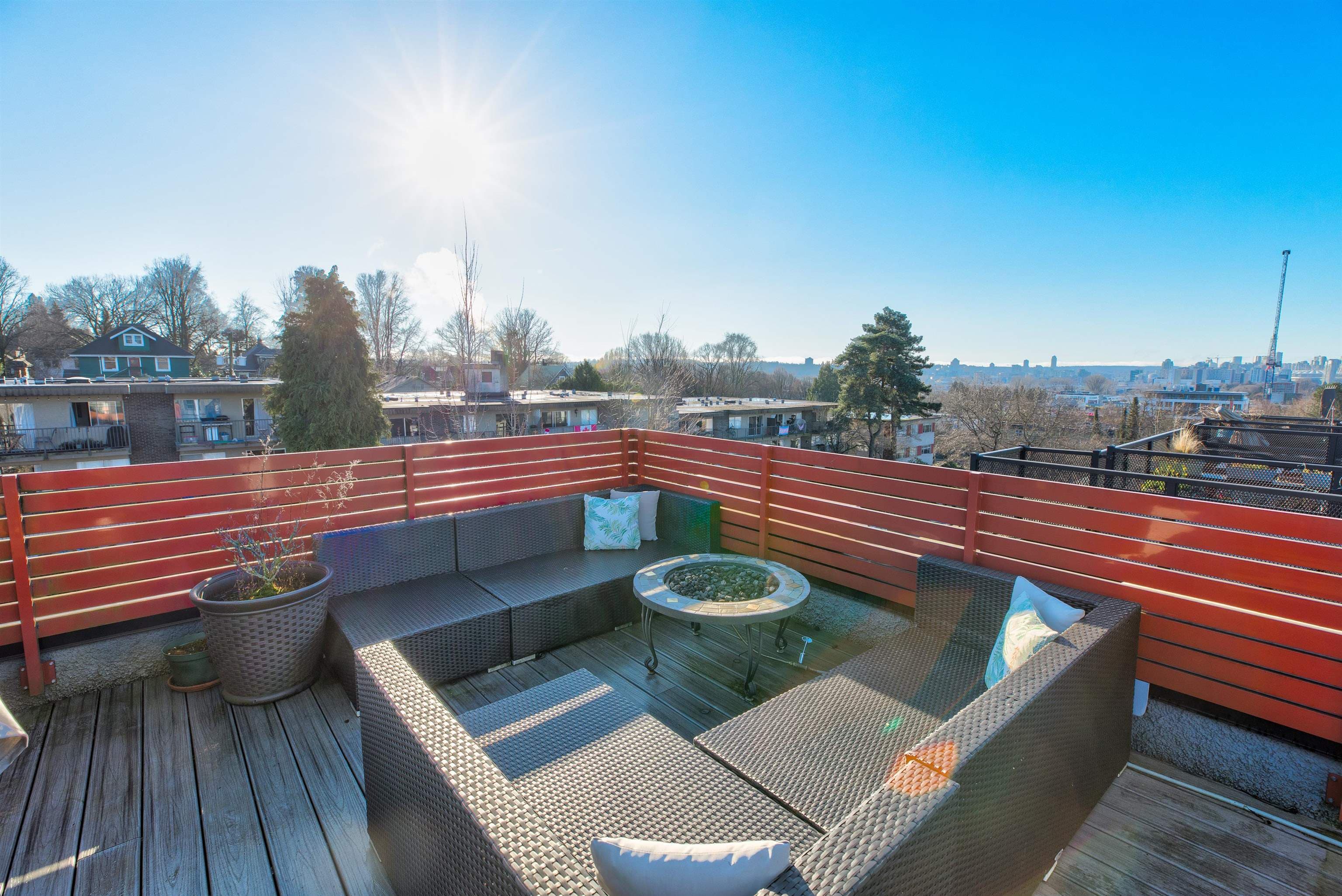 1865 Adanac Street, Vancouver, V5L 2E1 — photo 1