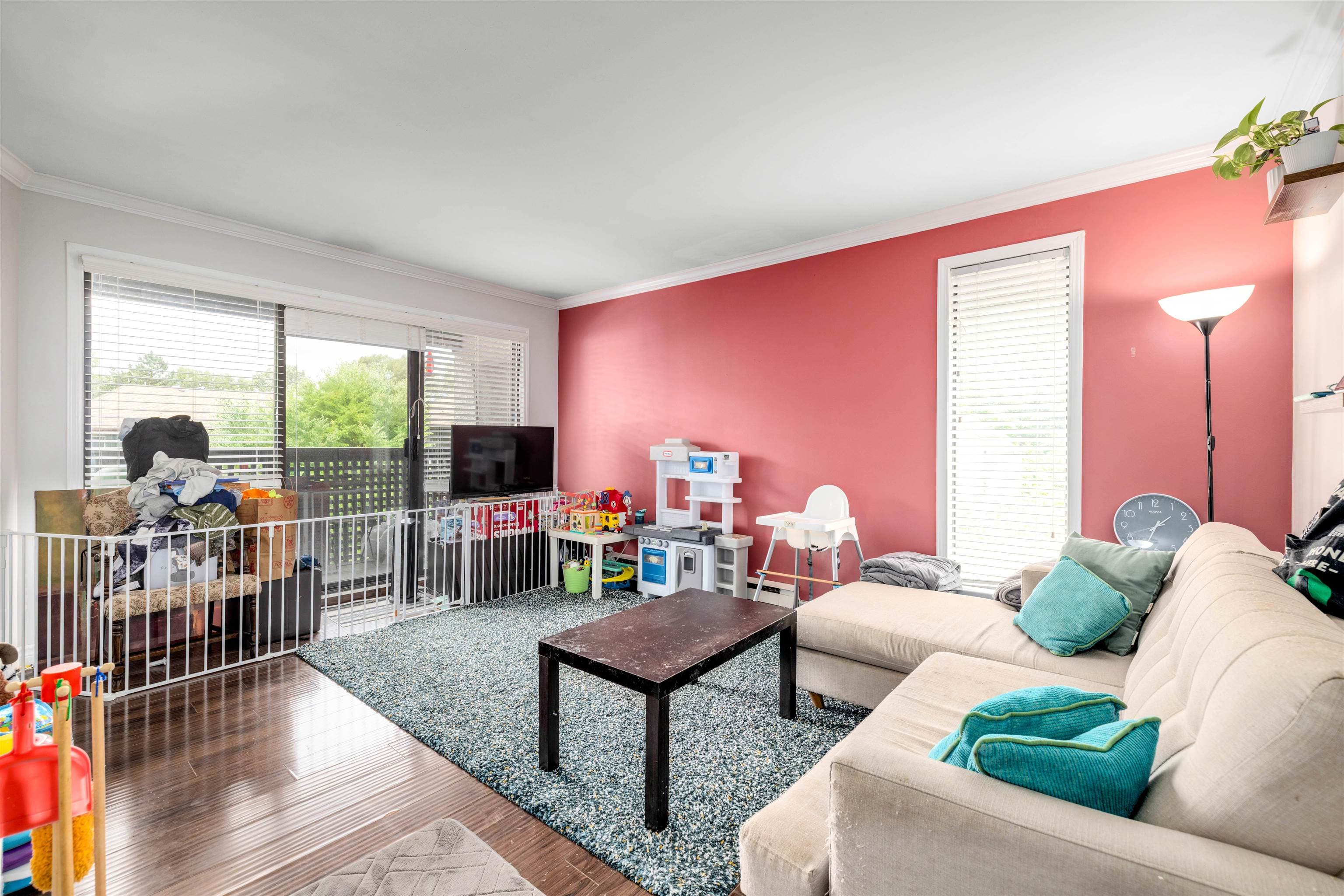 404 - 340 Ginger Drive, New Westminster, V3L 5L7 — photo 4