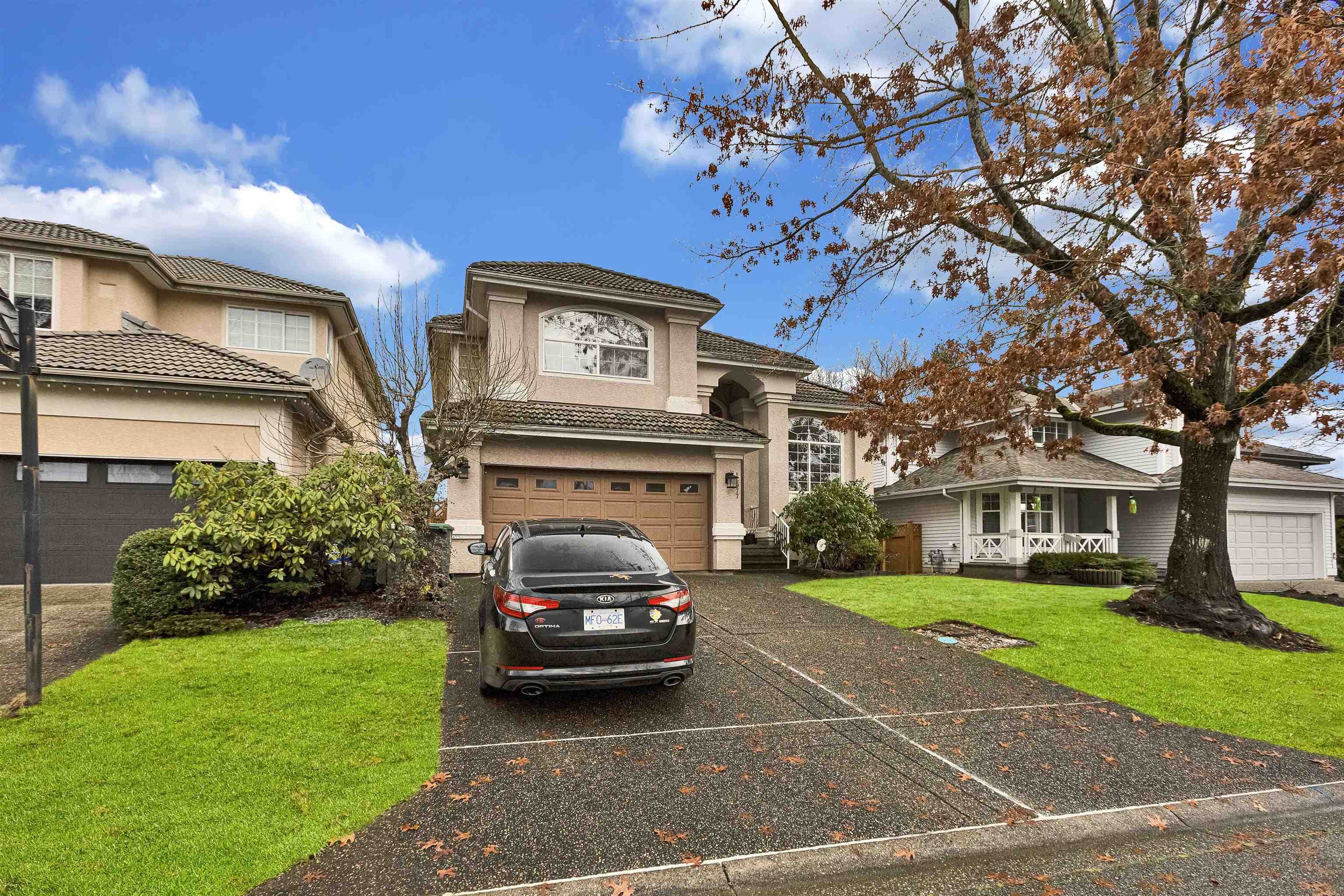16977 83a Avenue, Surrey, V4N 4V1 — photo 2