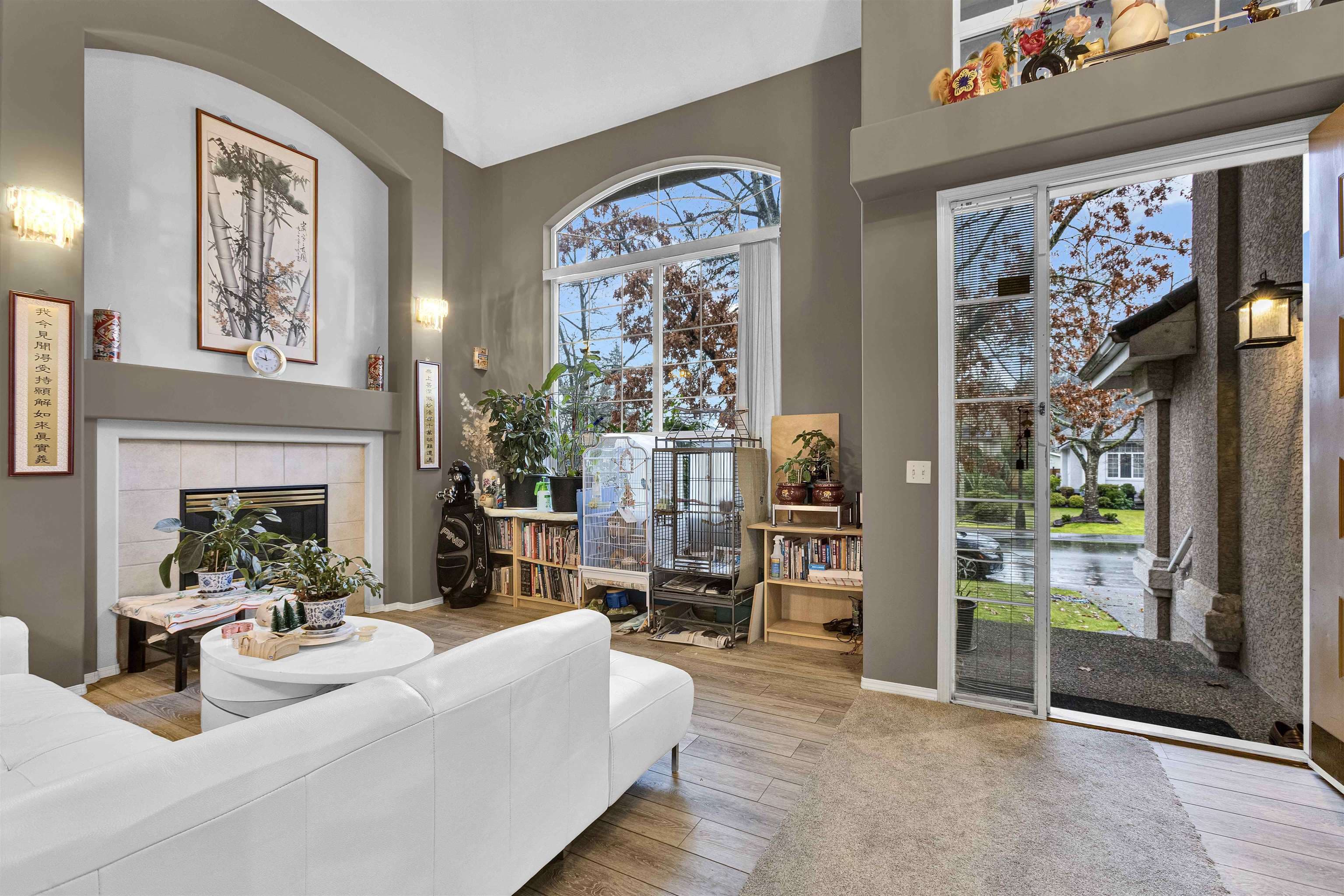 16977 83a Avenue, Surrey, V4N 4V1 — photo 4