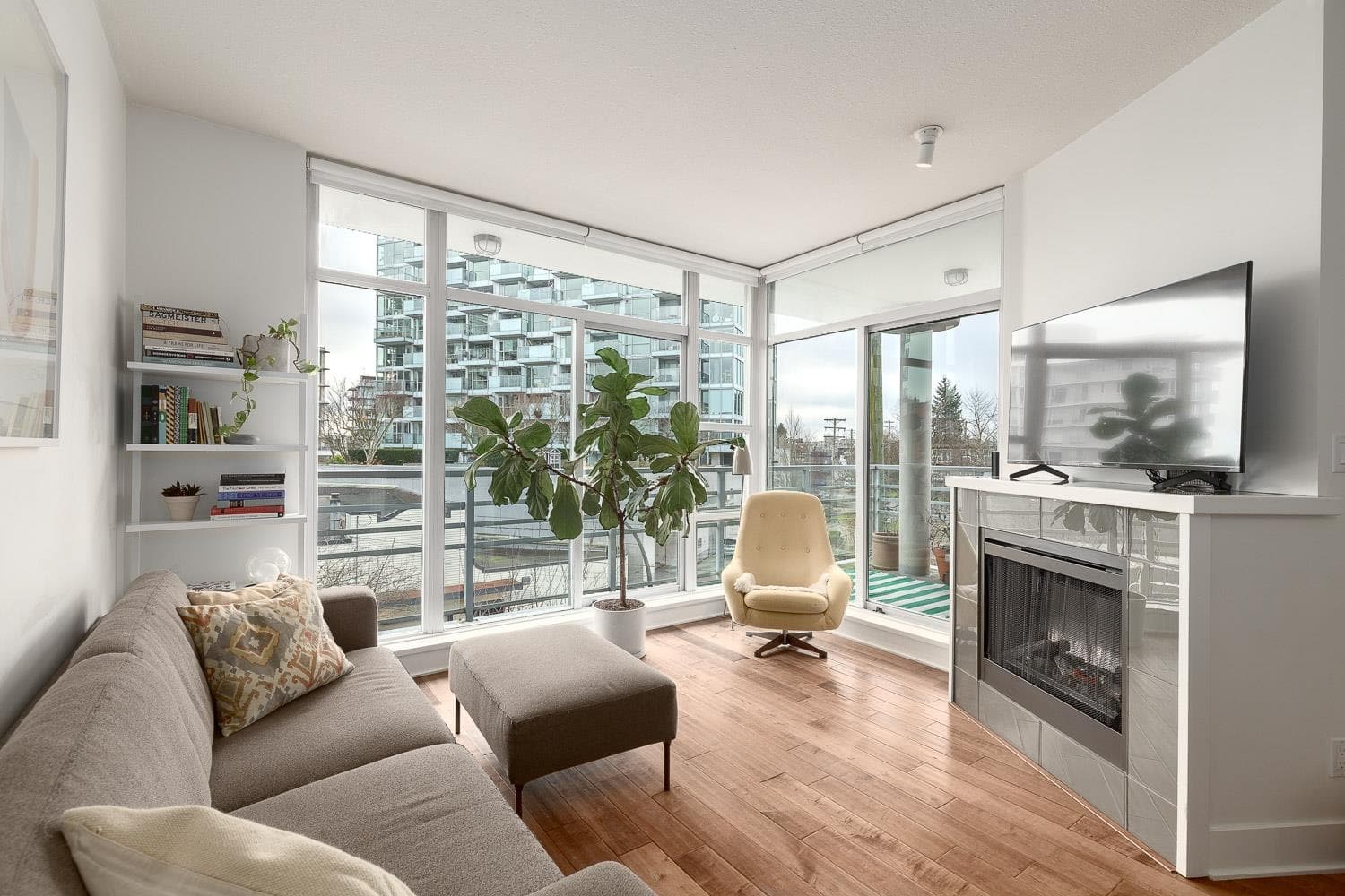 412 - 298 E 11th Avenue, Vancouver, V5T 2C3 — photo 2