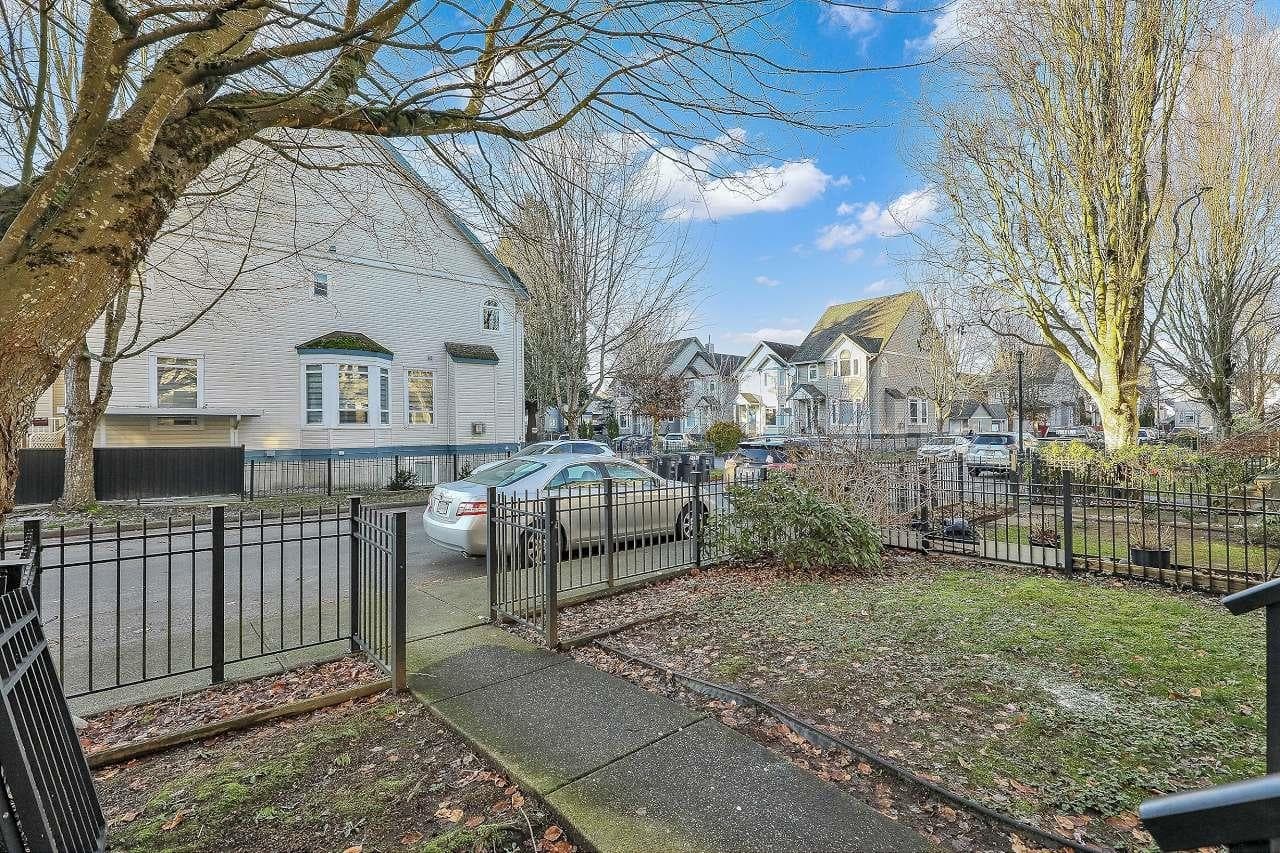 6626 Hampton Boulevard, Surrey, V3W 1N2 — photo 5