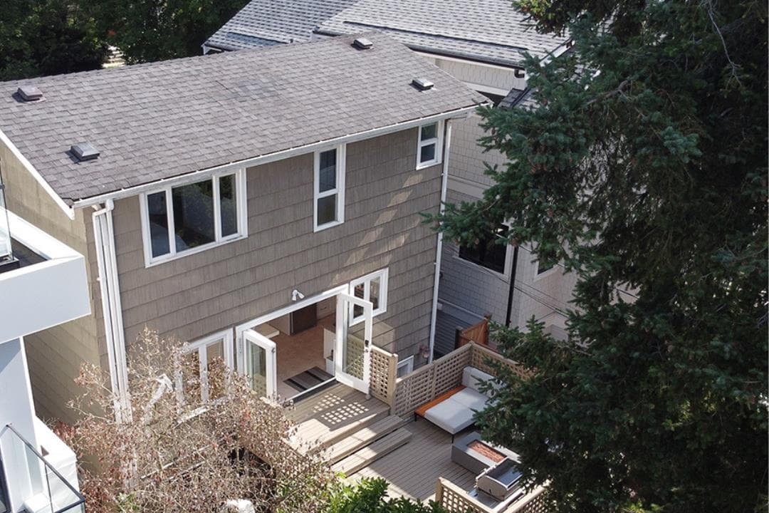 3340 W 15th Avenue, Vancouver, V6R 2Y8 — photo 1