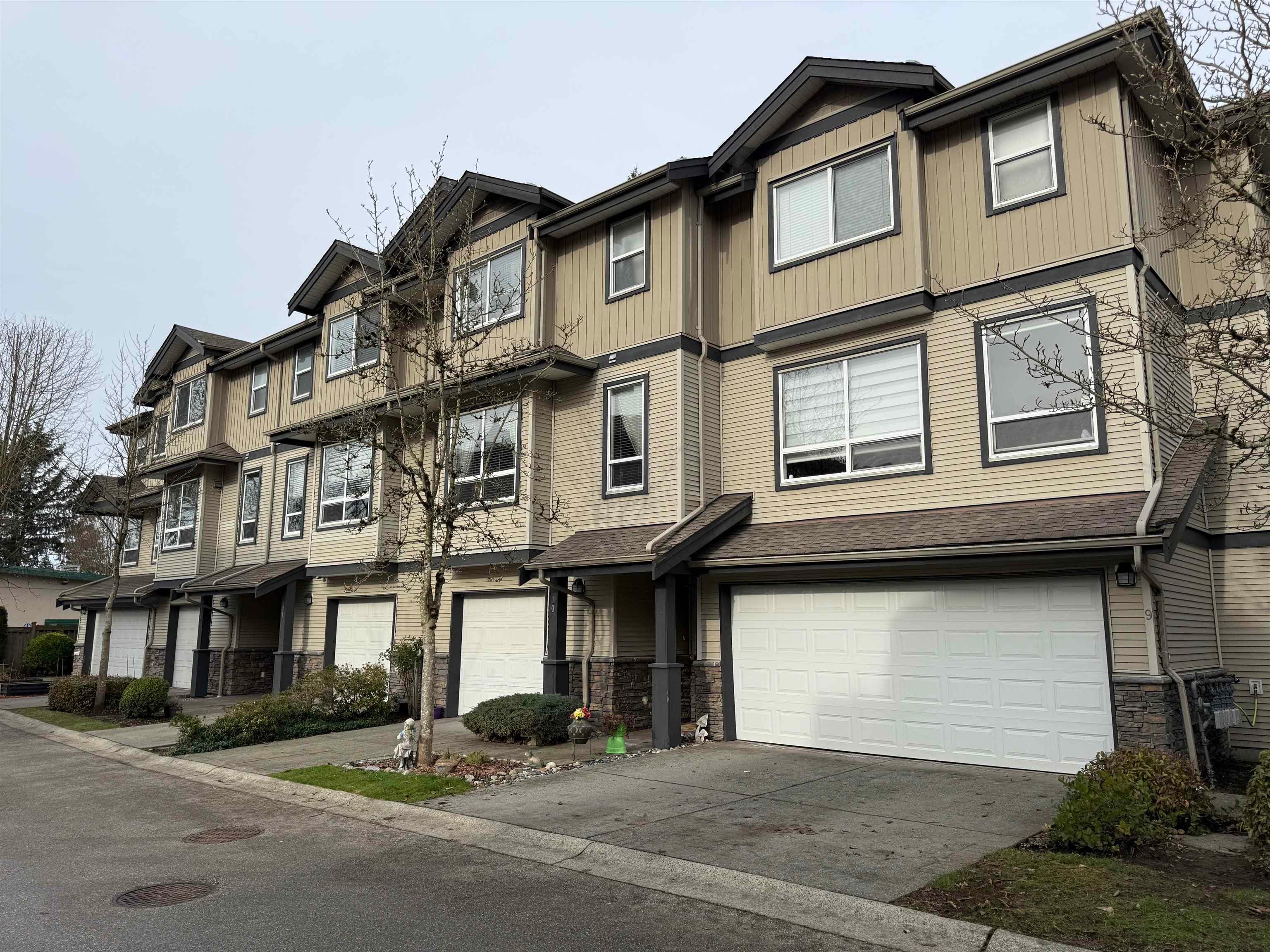 10 - 3127 Skeena Street, Port Coquitlam, V3B 8G5 — photo 2