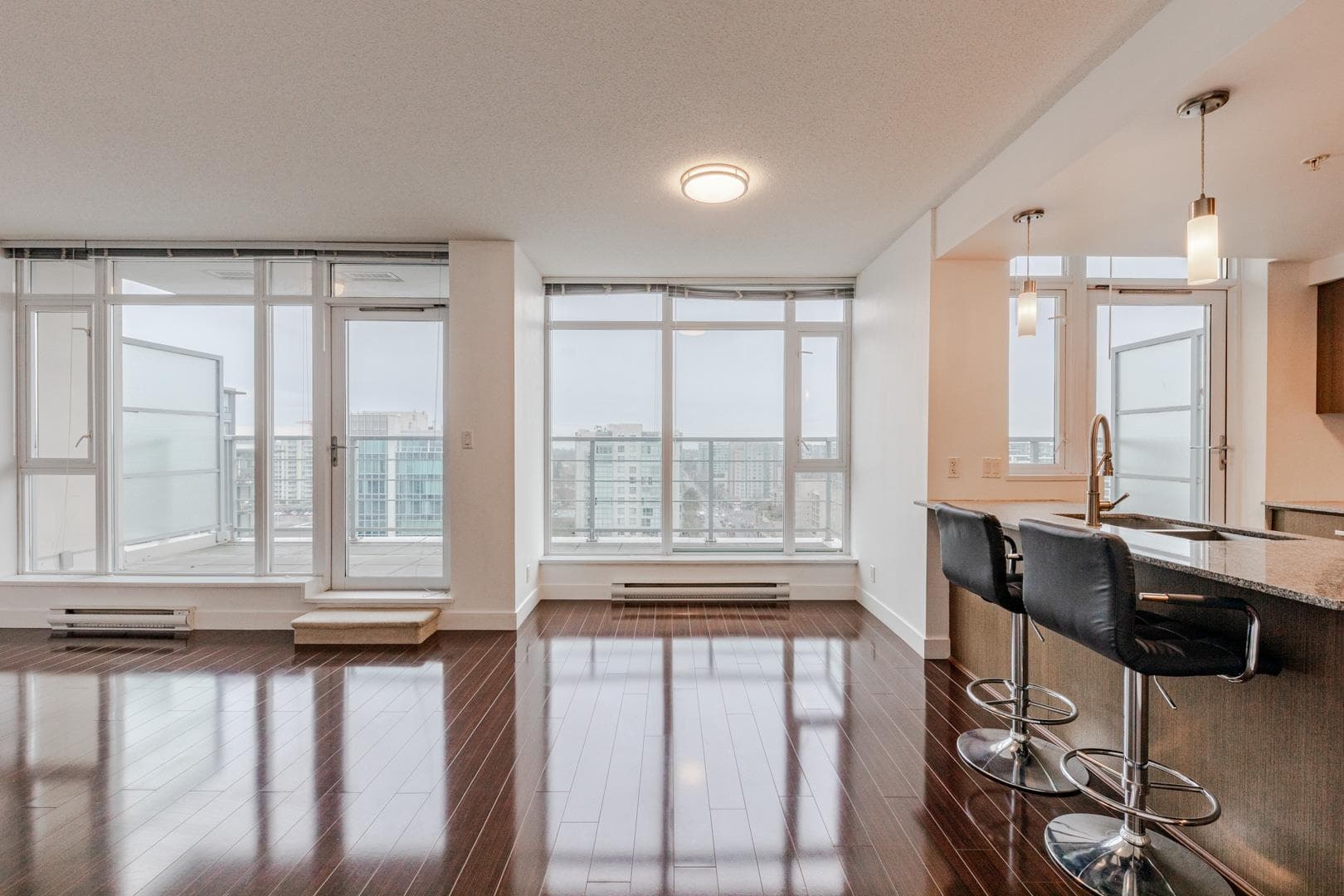 1801 - 8068 Westminster Highway, Richmond, V6X 0C6 — photo 4