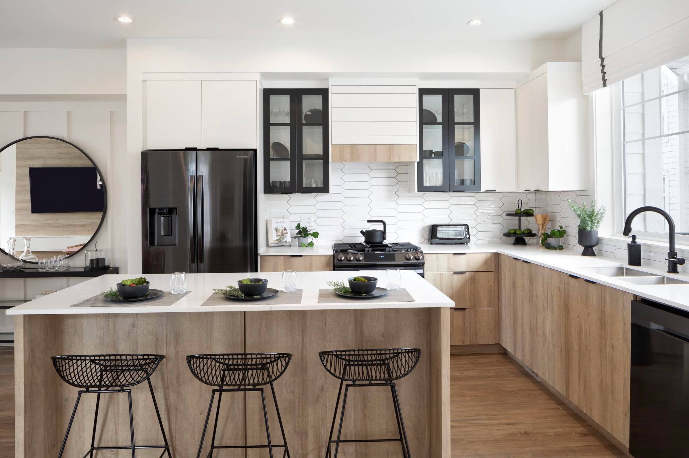 66 - 14541 Winter Crescent, Surrey, V4P 0G5 — photo 1