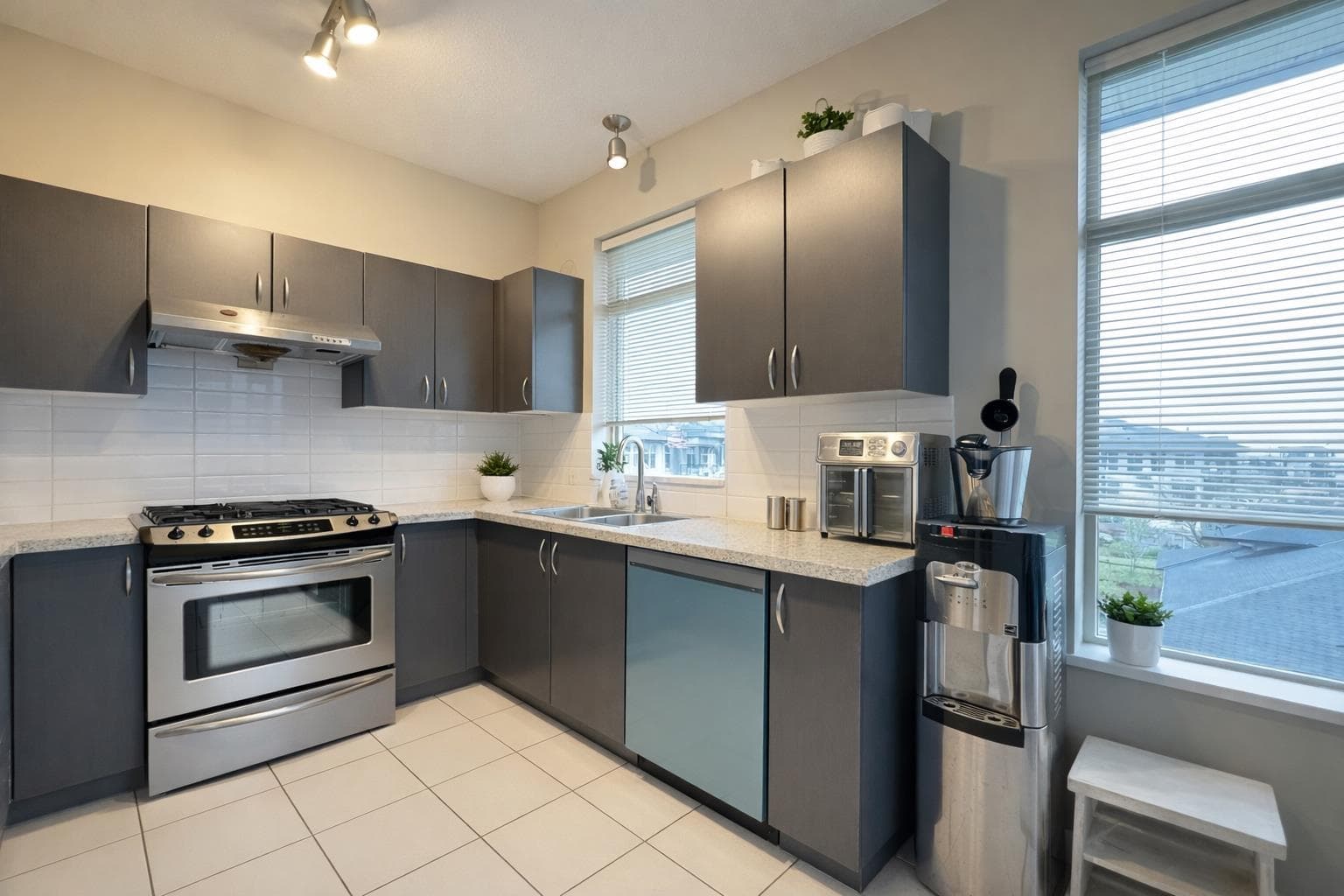 410 - 9288 Odlin Road, Richmond, V6X 0C3 — photo 3