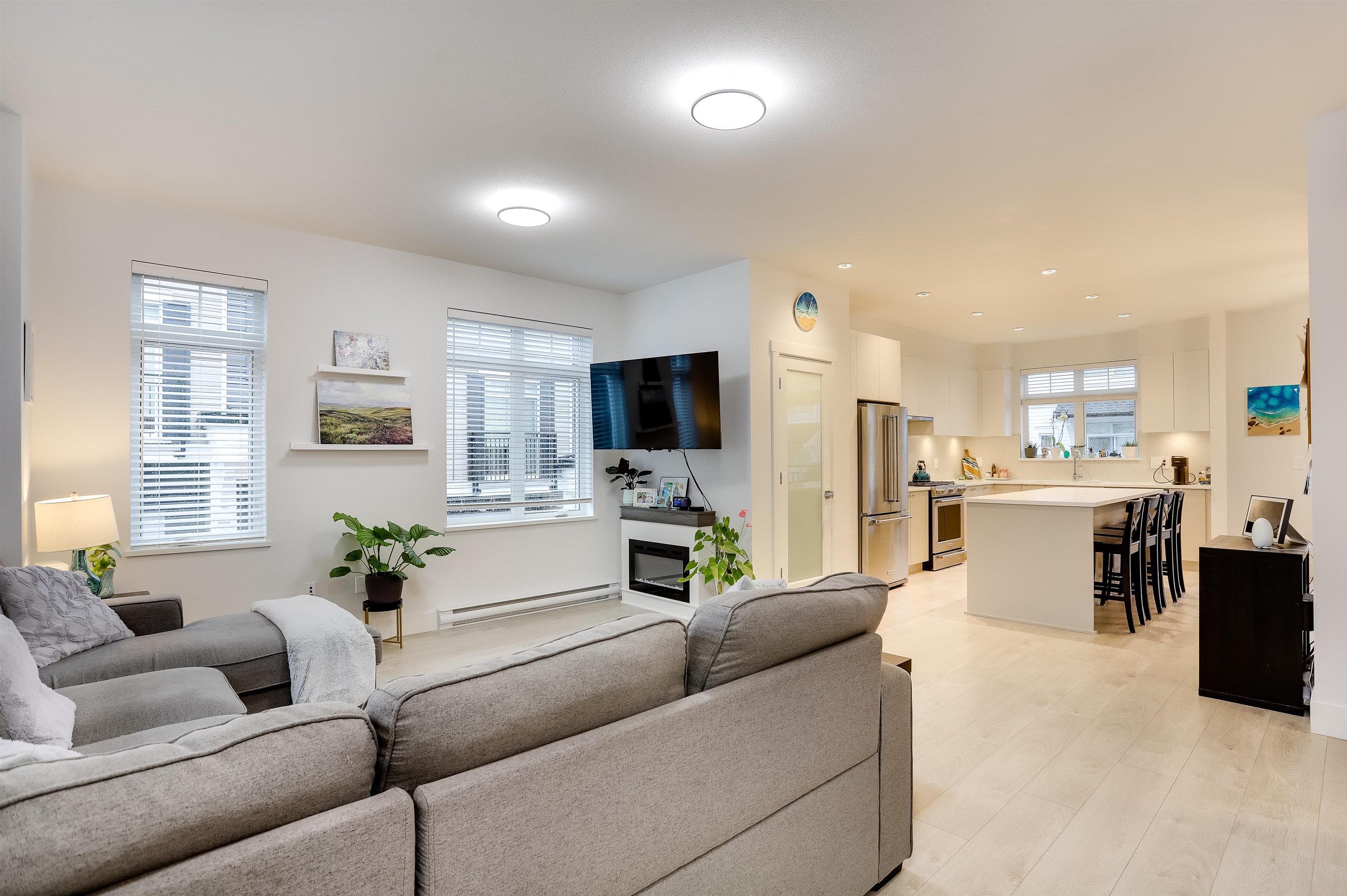 118 - 2070 Oak Meadows Drive, Surrey, V3Z 1J1 — photo 4