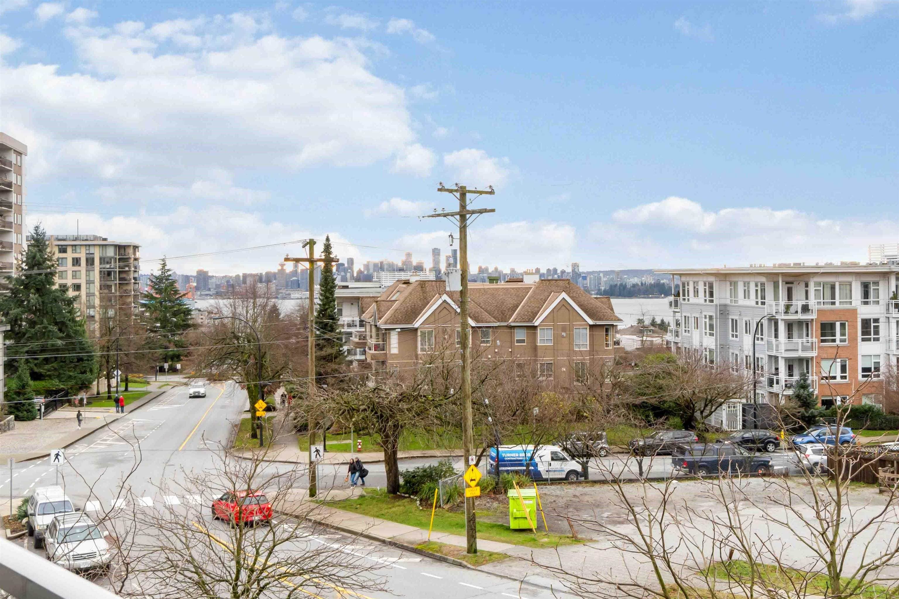213 - 1288 Chesterfield Avenue, North Vancouver, V7M 0B1 — photo 2
