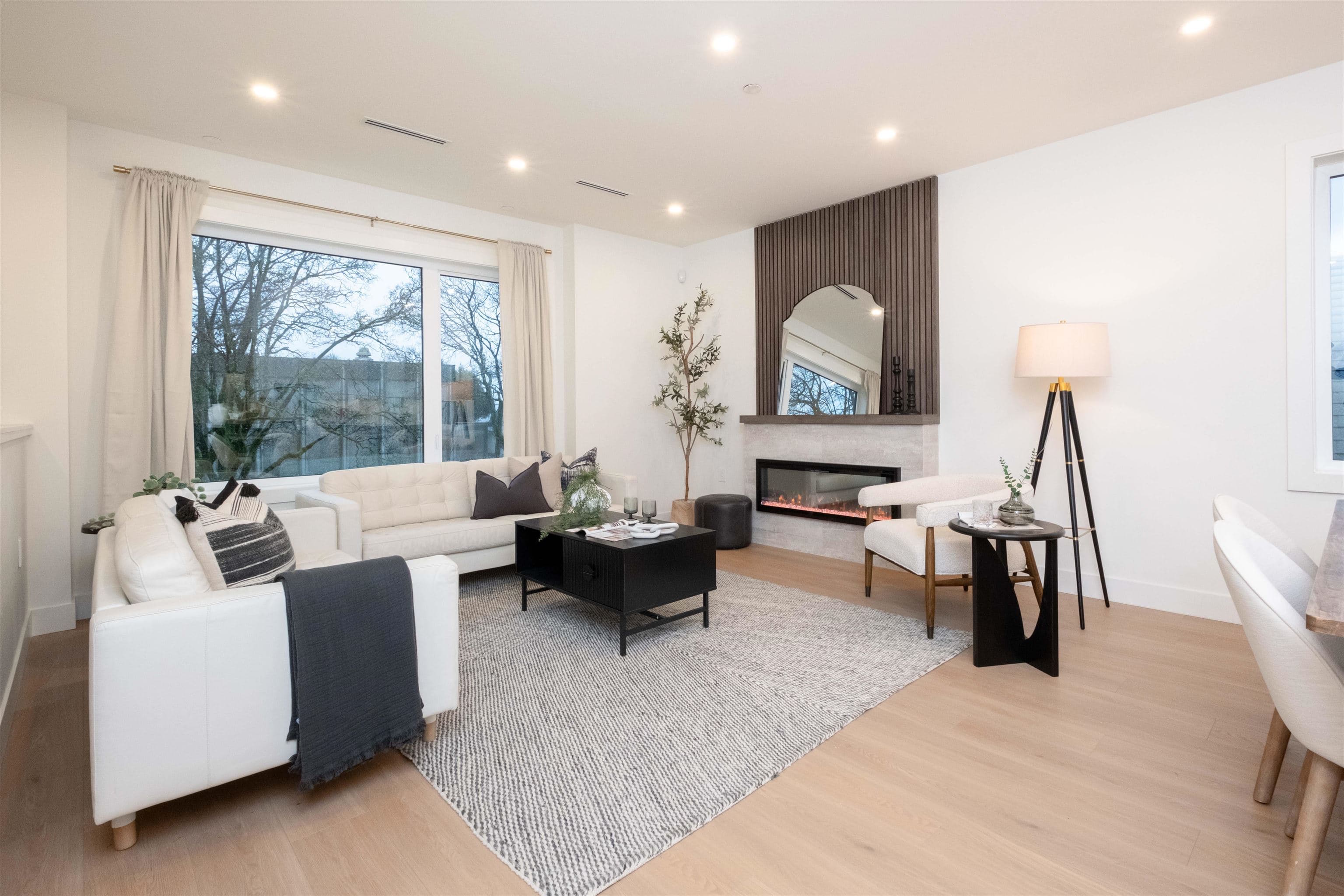 2 - 2667 E Pender Street, Vancouver, V5K 2B6 — photo 3