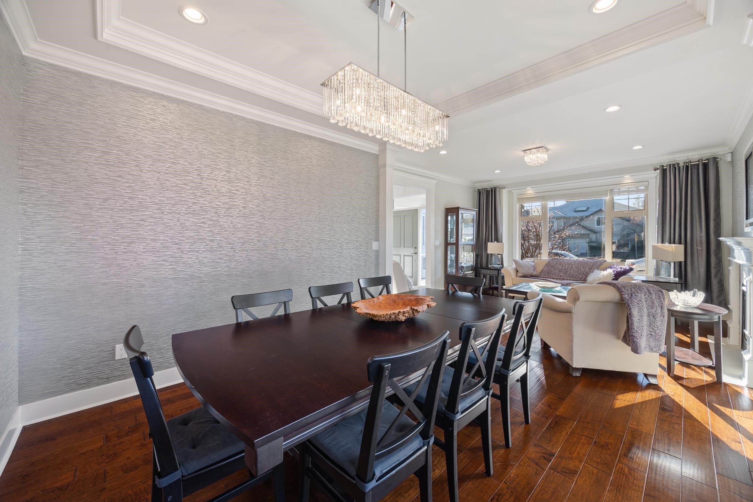 651 Chapman Avenue, Coquitlam, V3J 4A2 — photo 4