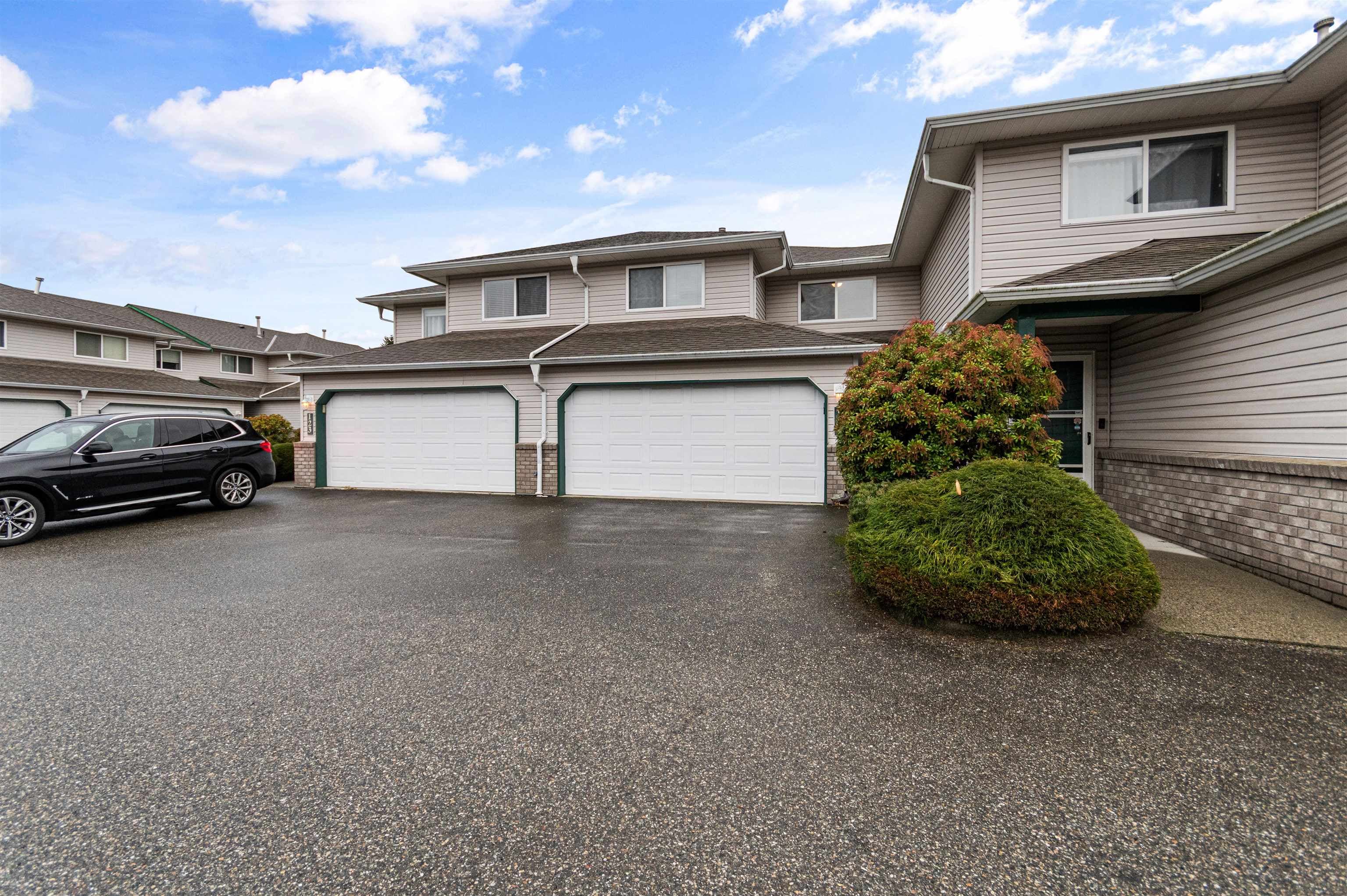 122 - 5765 Vedder Road, Chilliwack, V2R 1C3 — photo 2