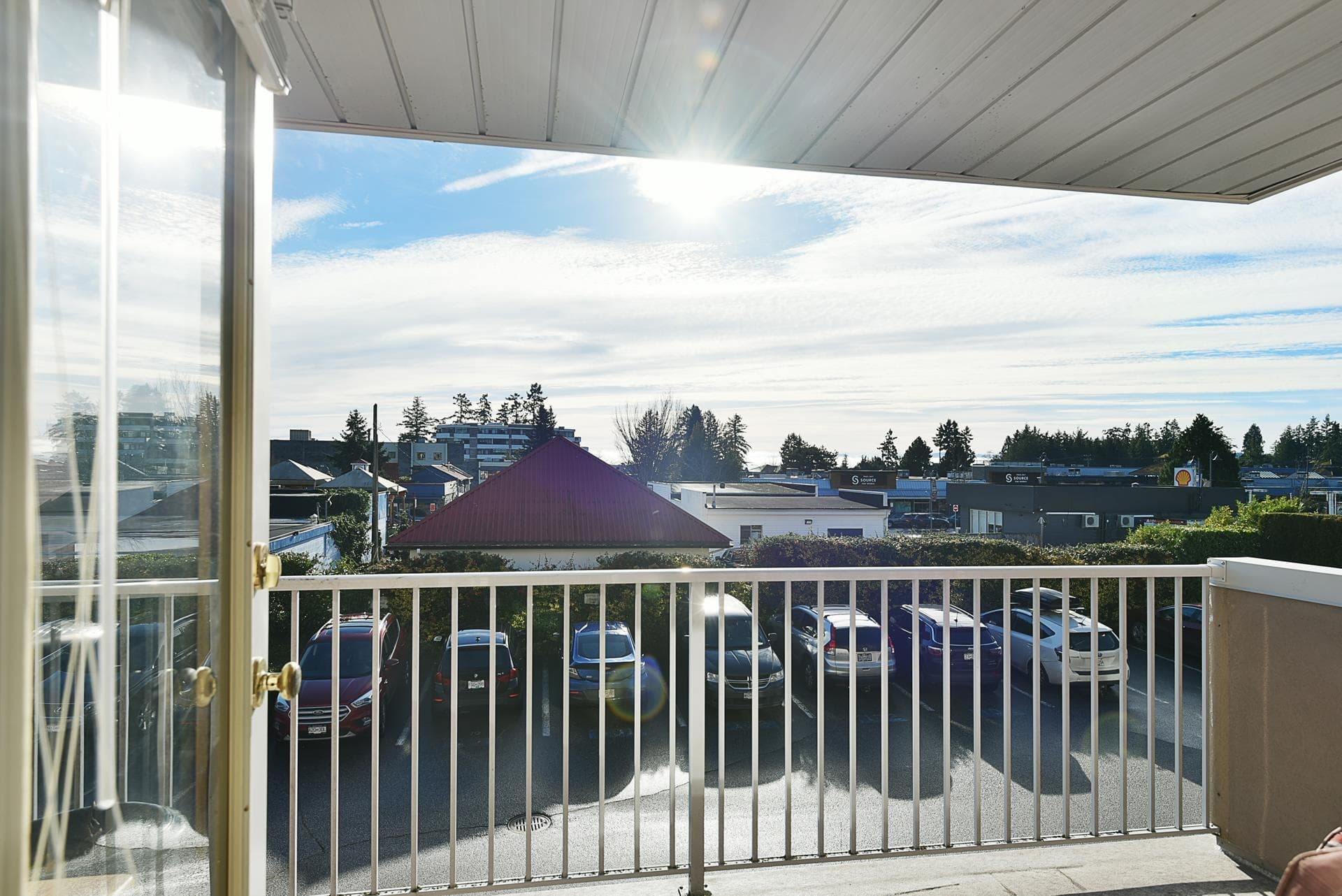 206 - 5711 Mermaid Street, Sechelt, V7Z 0J6 — photo 2