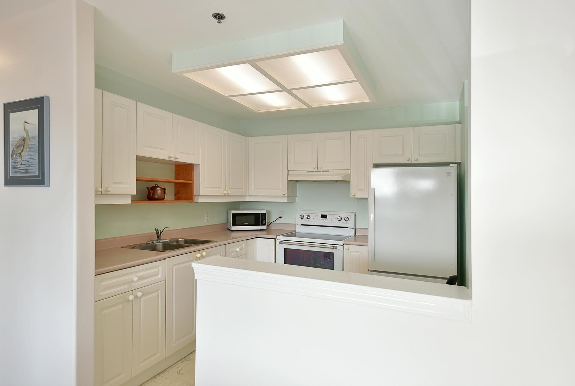 206 - 5711 Mermaid Street, Sechelt, V7Z 0J6 — photo 5