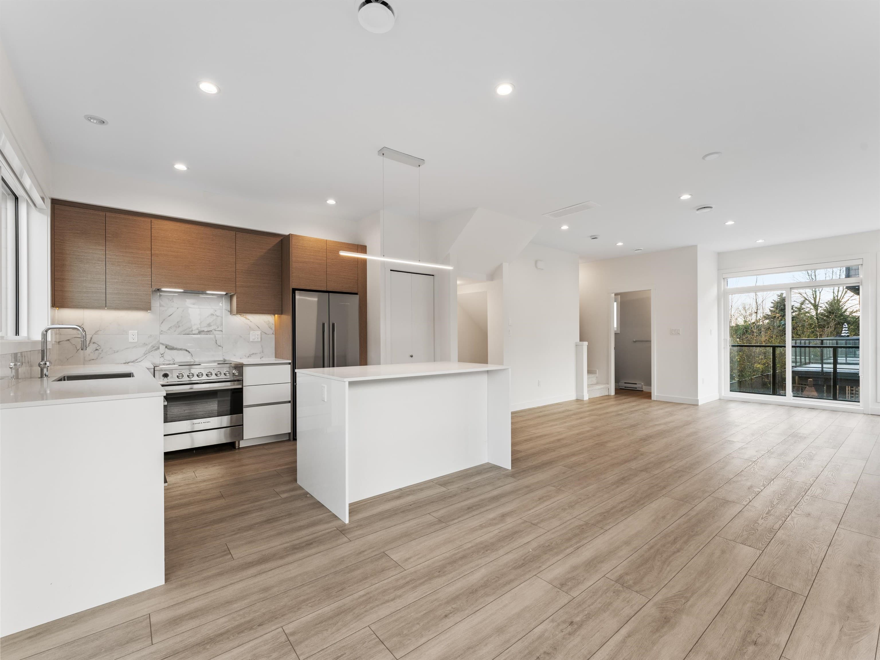 27 - 4337 Boundary Road, Richmond, V6V 1S8 — photo 2