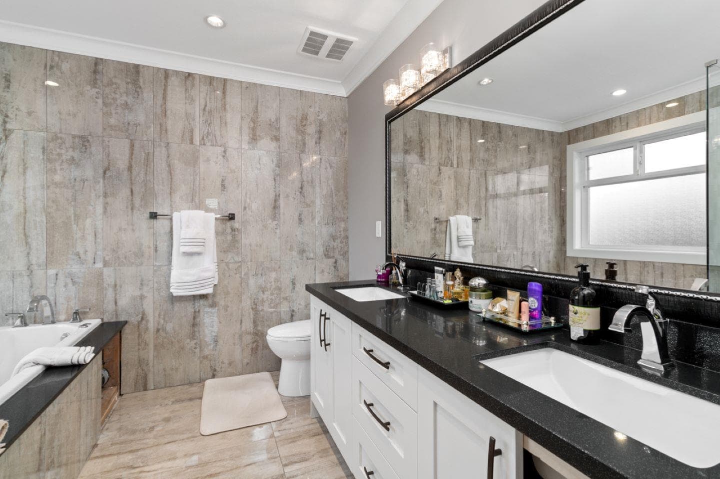 1 - 20680 76b Avenue, Langley, V2Y 4L2 — photo 1