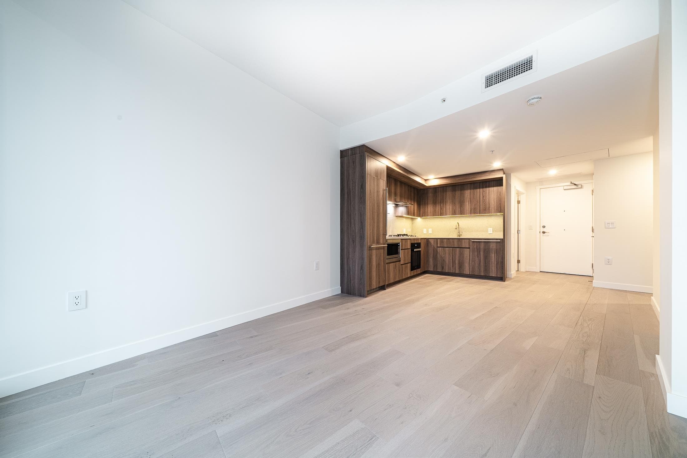 412 - 5212 Cambie Street, Vancouver, V5Z 2Z7 — photo 2