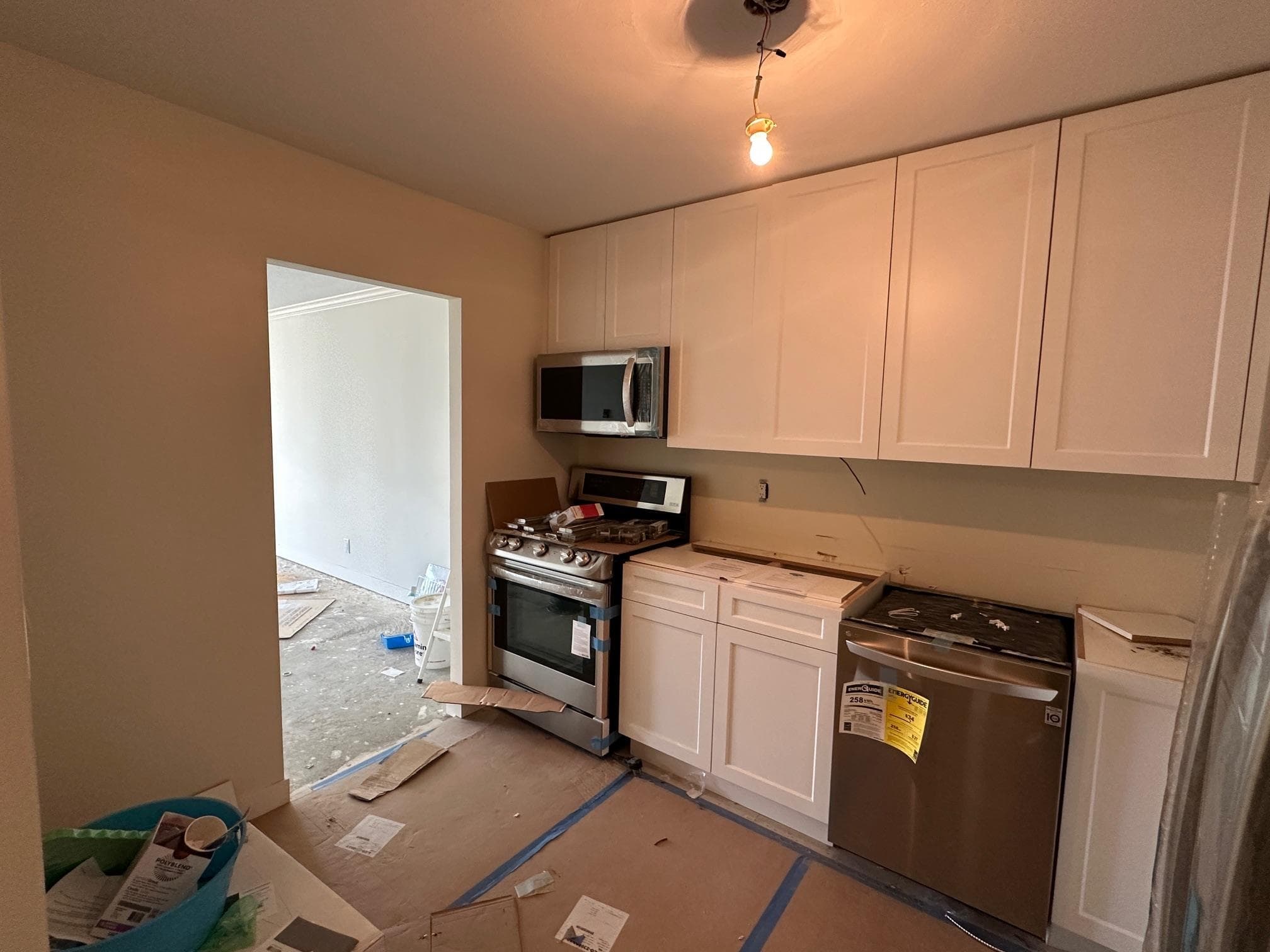 401 - 710 Seventh Avenue, New Westminster, V3M 5V3 — photo 2