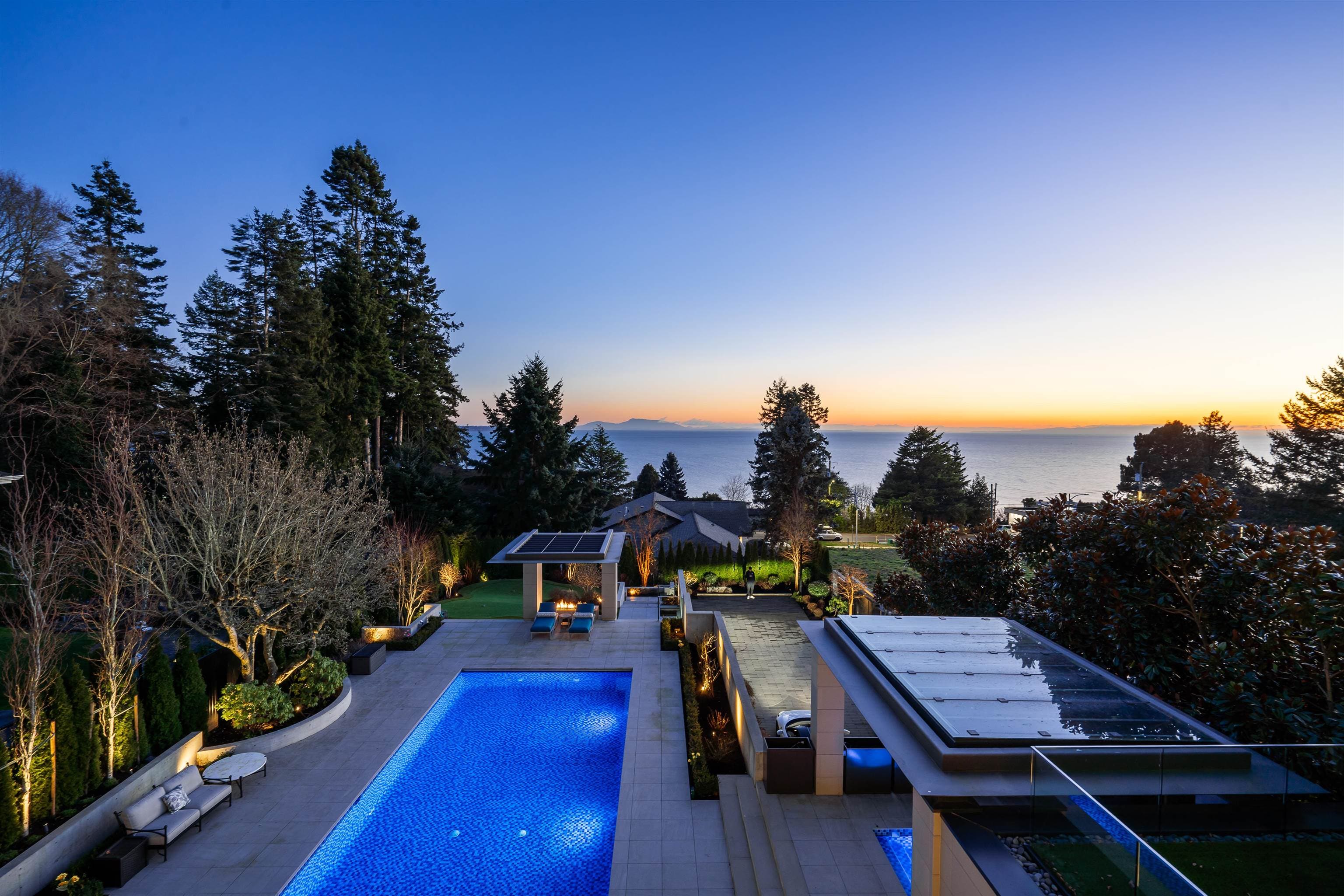13386 Marine Drive, Surrey, V4A 1G2 — photo 5