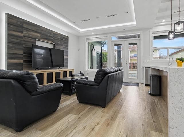 14969 96 Avenue, Surrey, V3R 9V6 — photo 5