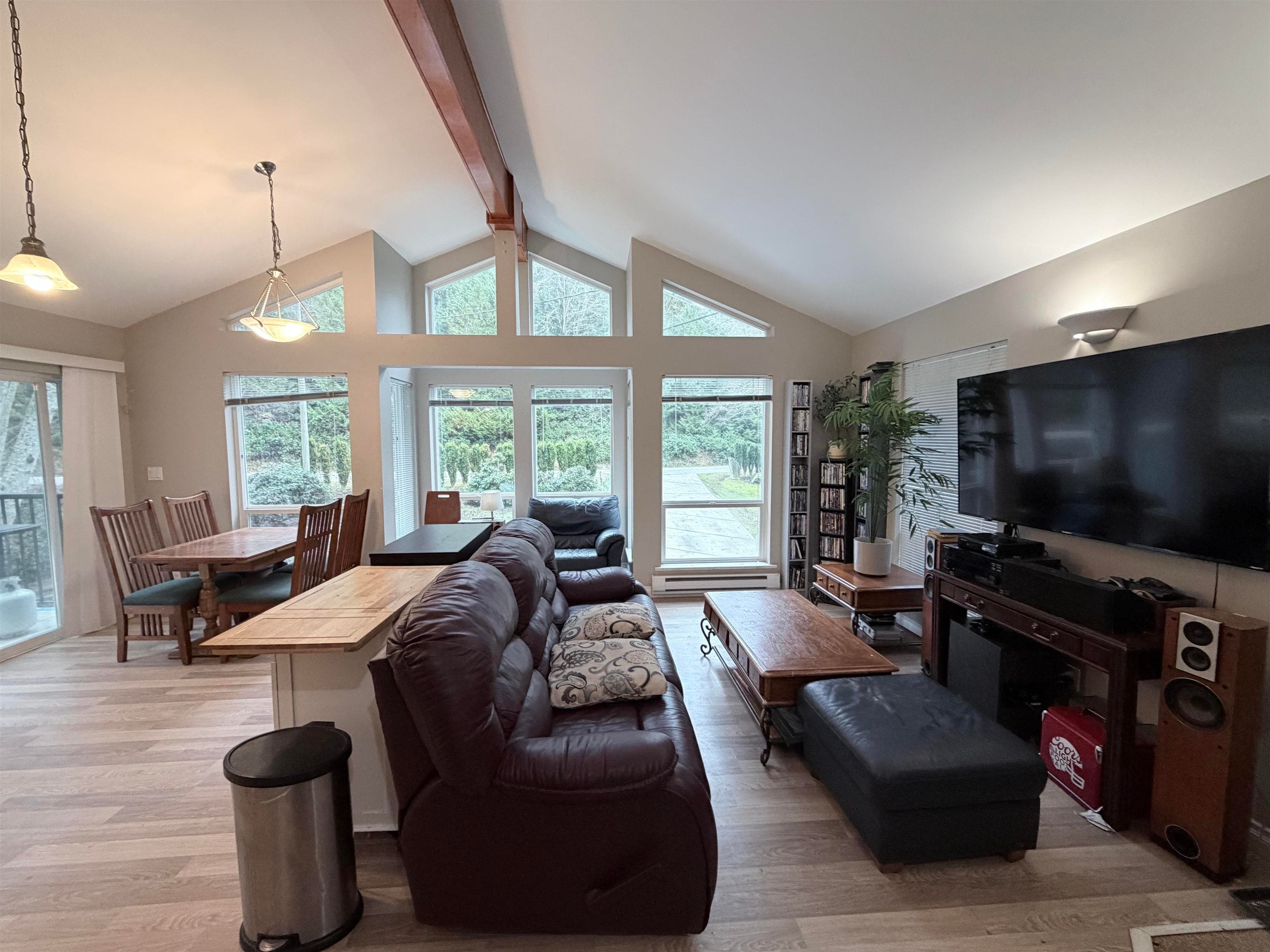5565 Riley Road, Halfmoon Bay, V7Z 1B6 — photo 4