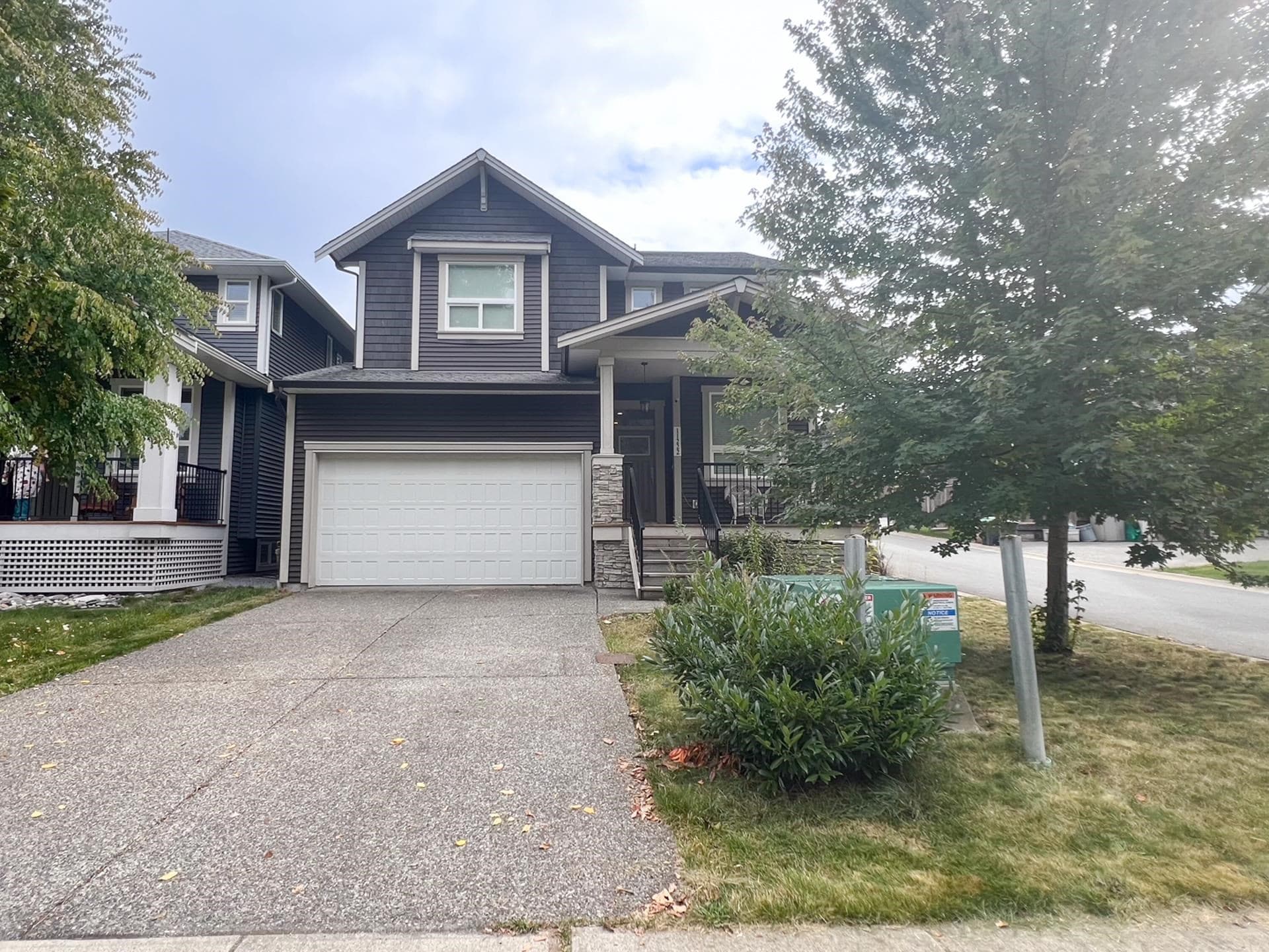 11222 243b Street, Maple Ridge, V2W 1H5 — photo 1
