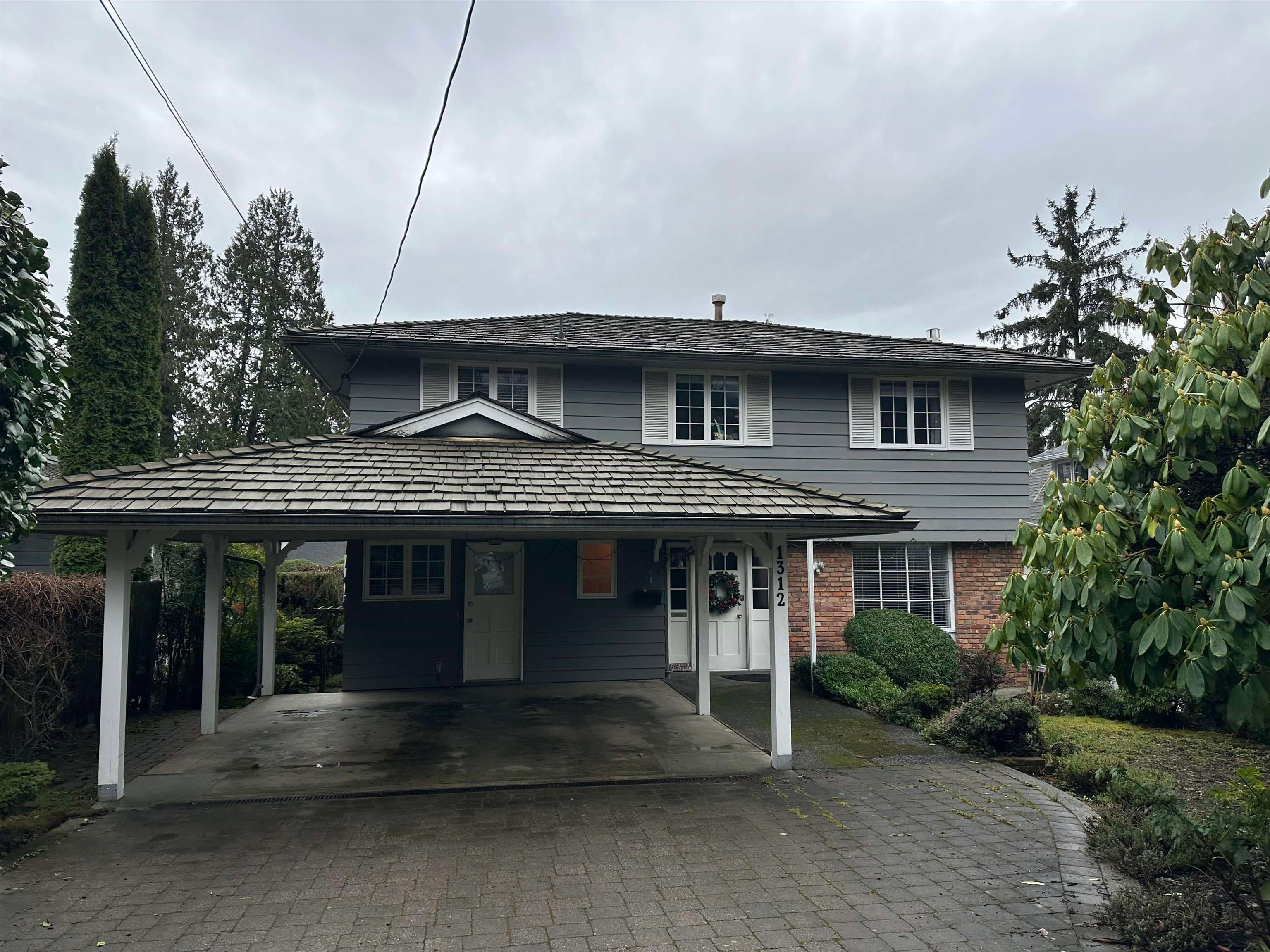1312 Gordon Avenue, West Vancouver, V7T 1R4 — photo 1