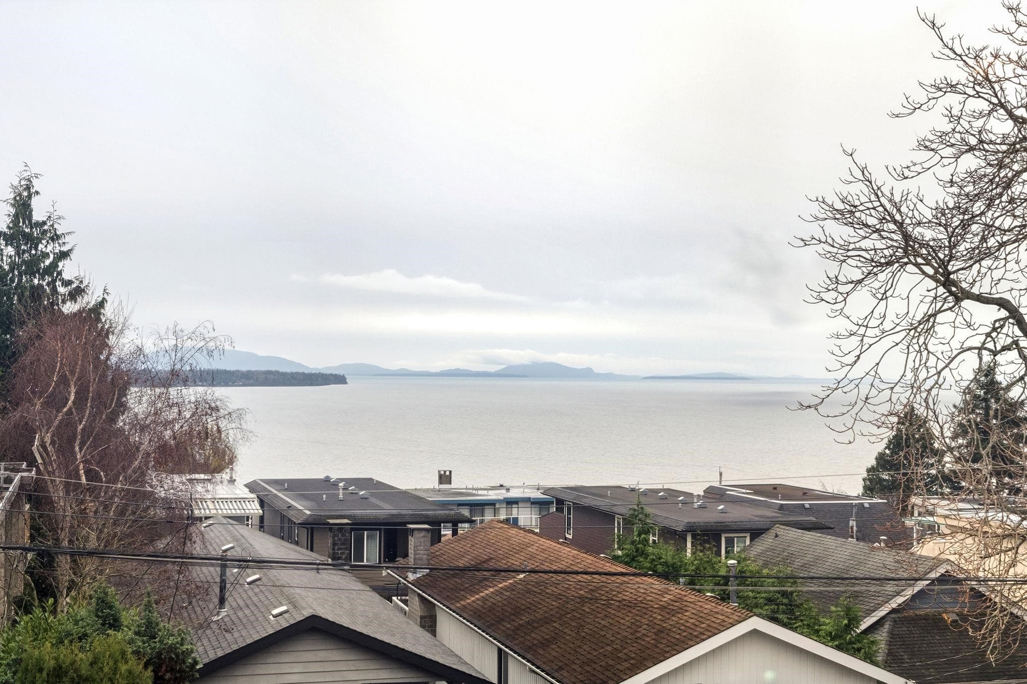 204 - 15176 Buena Vista Avenue, White Rock, V4B 1Y3 — photo 1