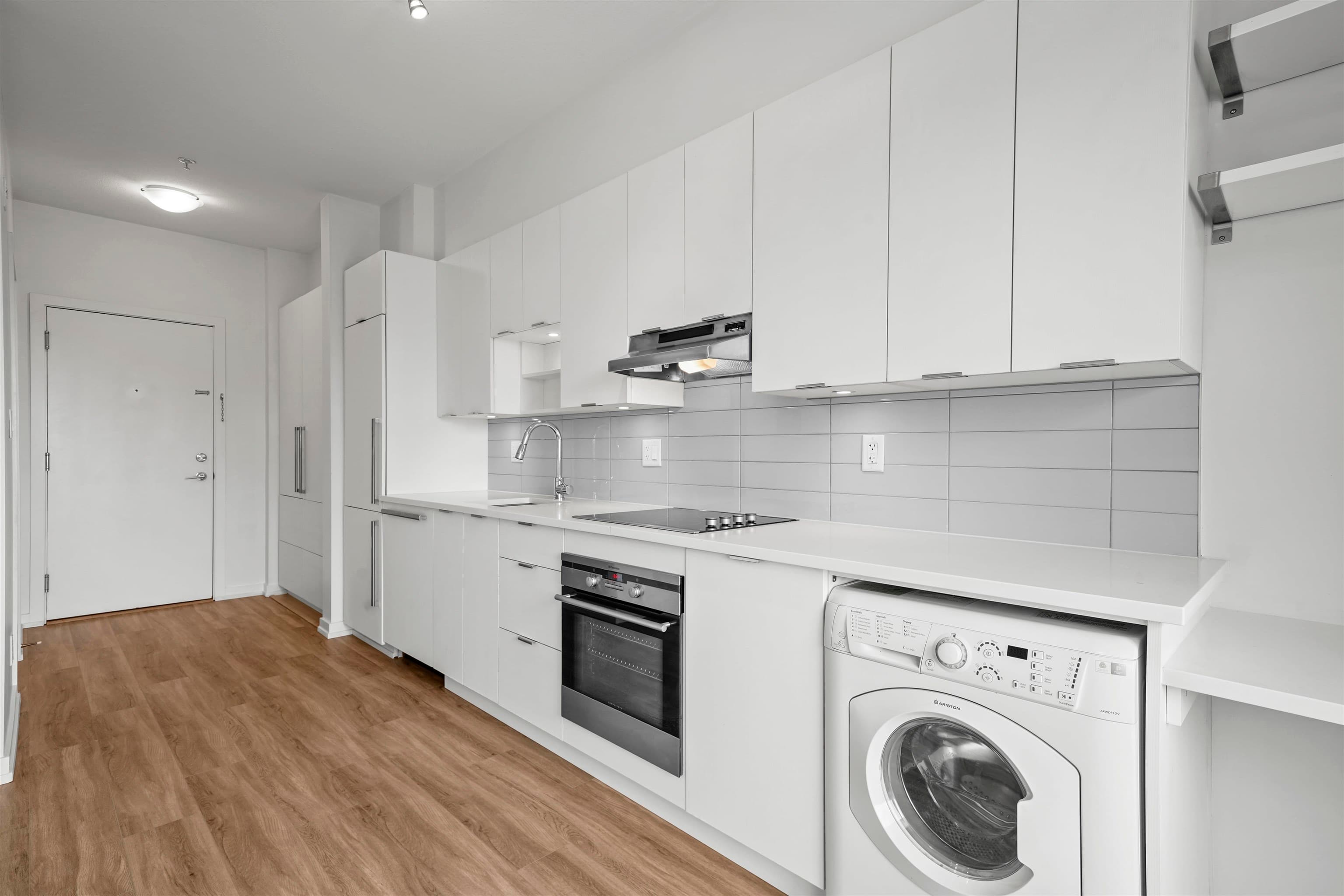 304 - 13678 Grosvenor Road, Surrey, V3R 5E2 — photo 5